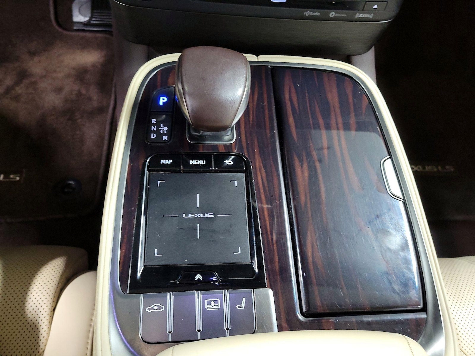 2018 Lexus LS Base - Photo 19