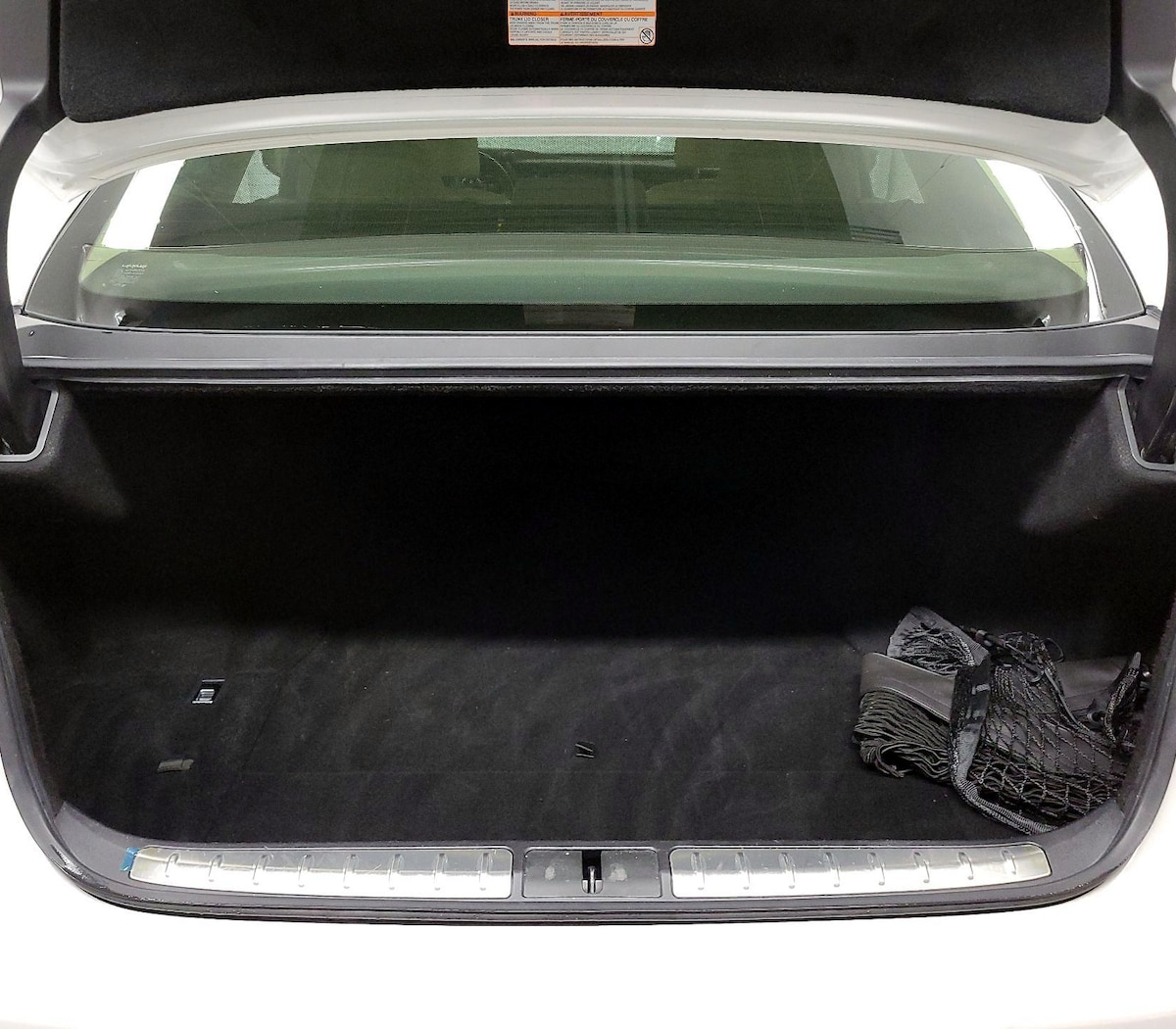 Trunk/Cargo (Seats Up)