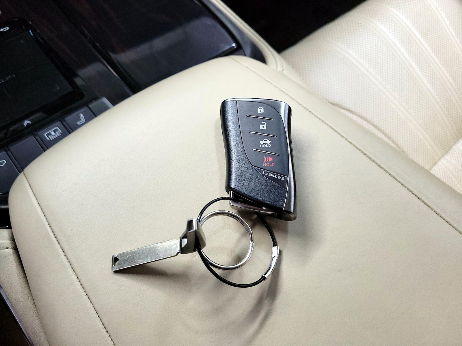 2018 Lexus LS Base - Photo 25