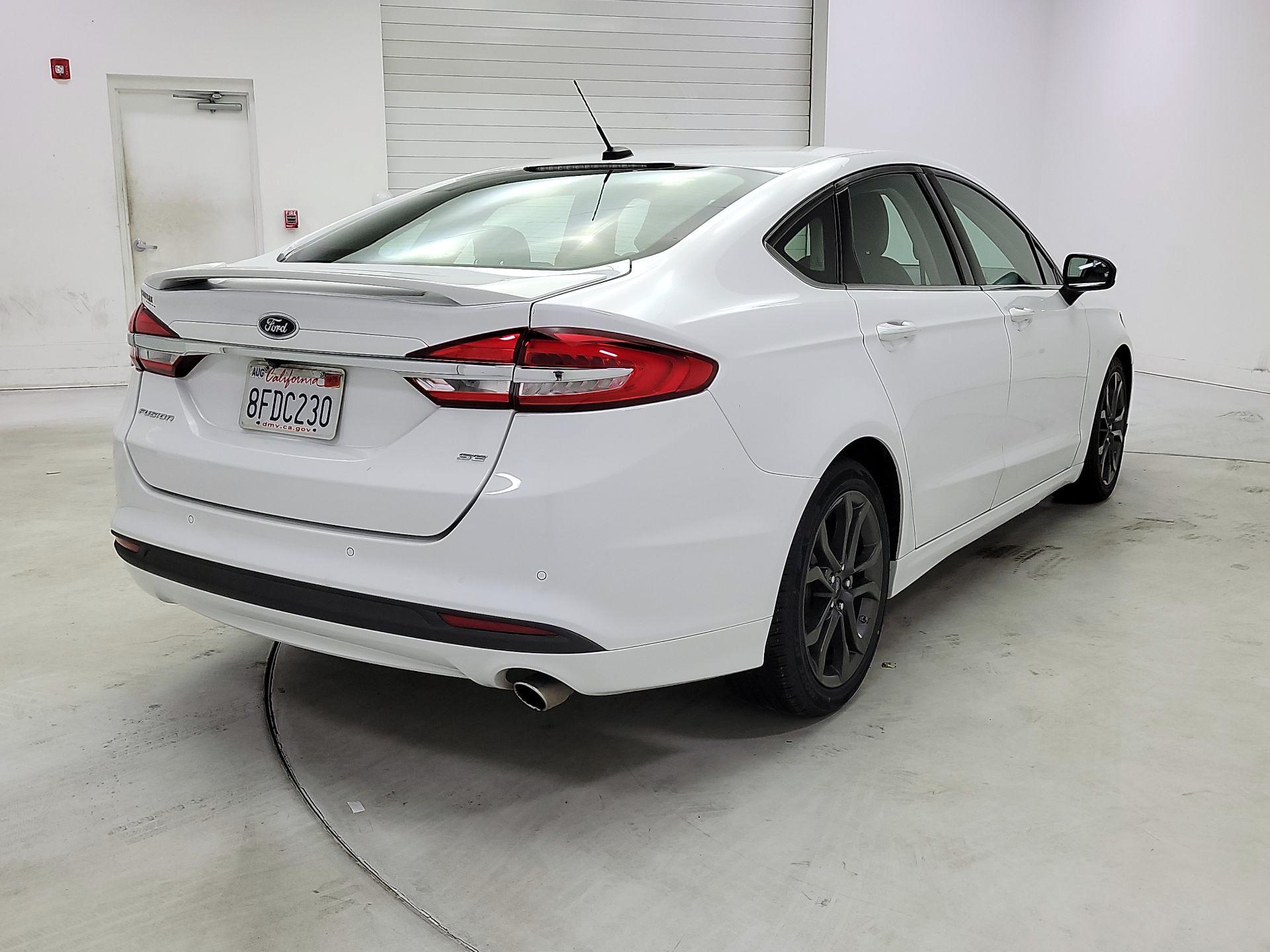 Thumbnail: 2018 Ford Fusion - 5