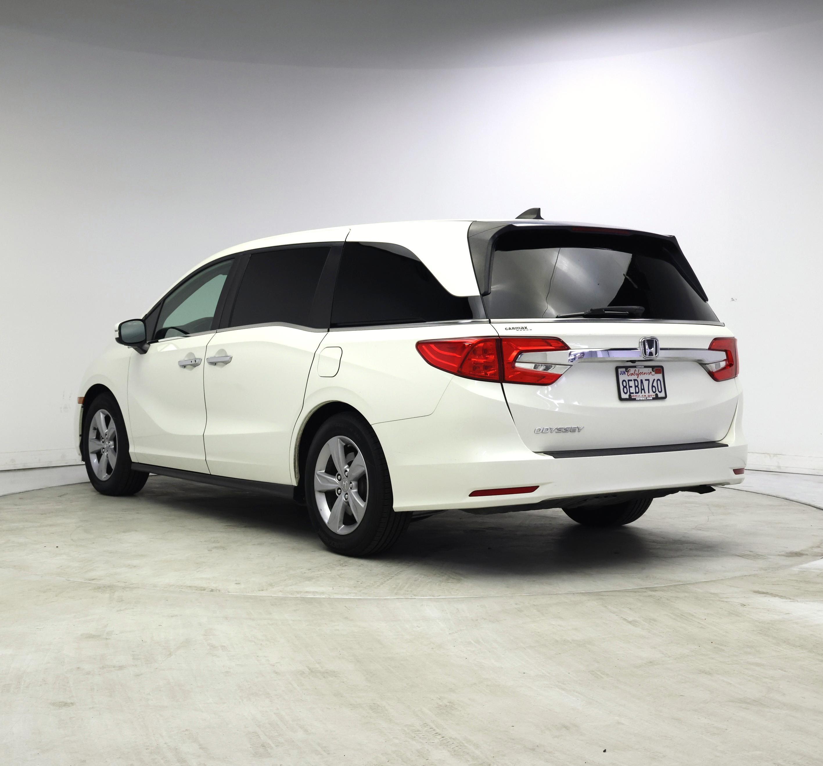 Thumbnail: 2019 Honda Odyssey - 2
