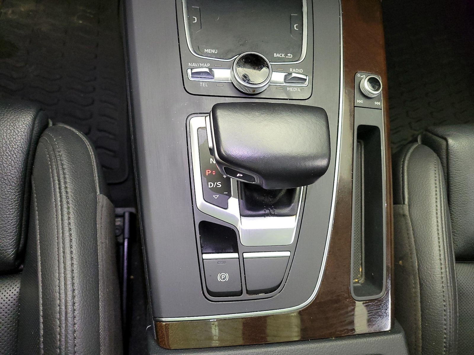 2018 Audi Q5 Premium Plus - Photo 17
