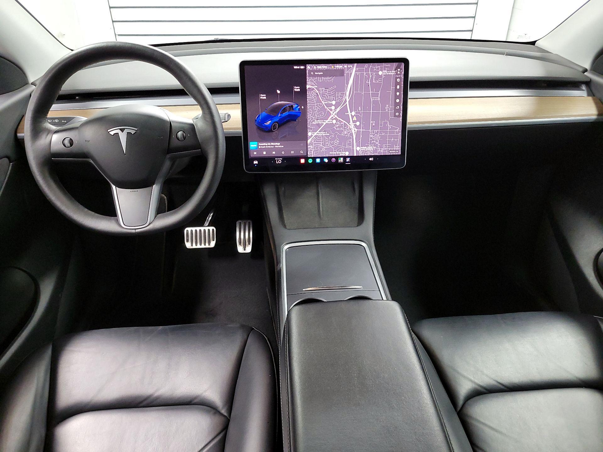 Thumbnail: 2022 Tesla Model Y - 9