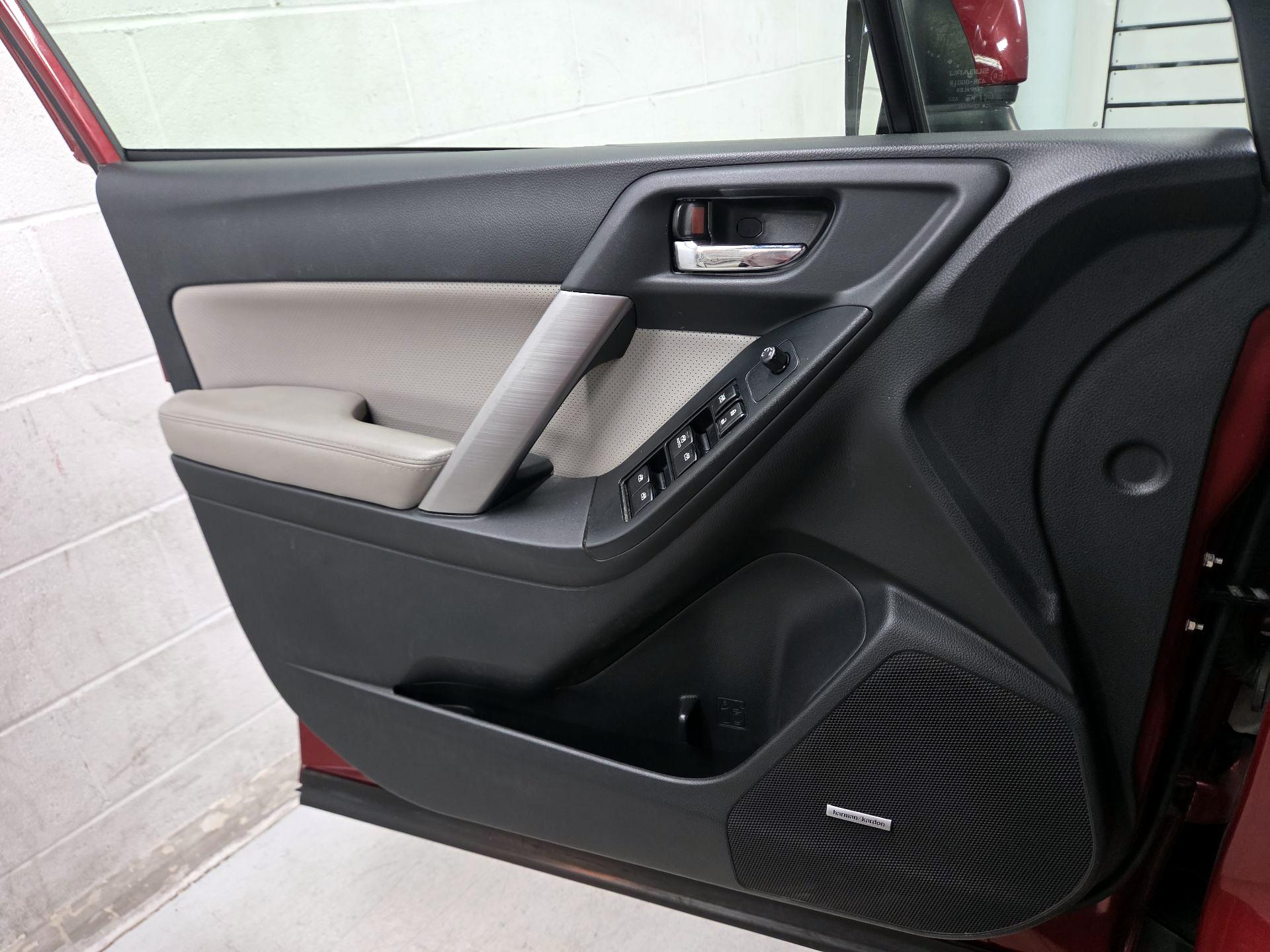 Thumbnail: 2016 Subaru Forester - 10