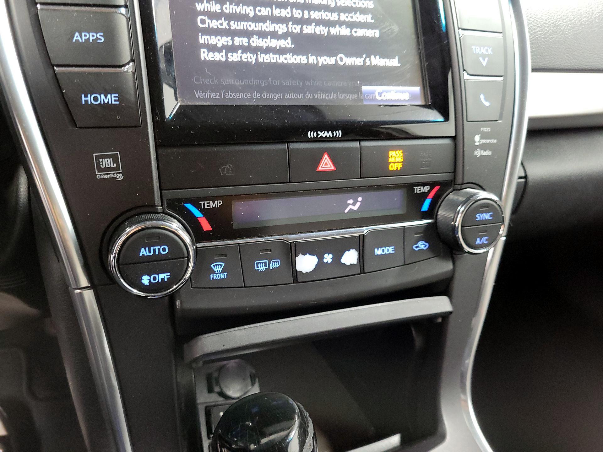 Thumbnail: 2017 Toyota Camry - 13