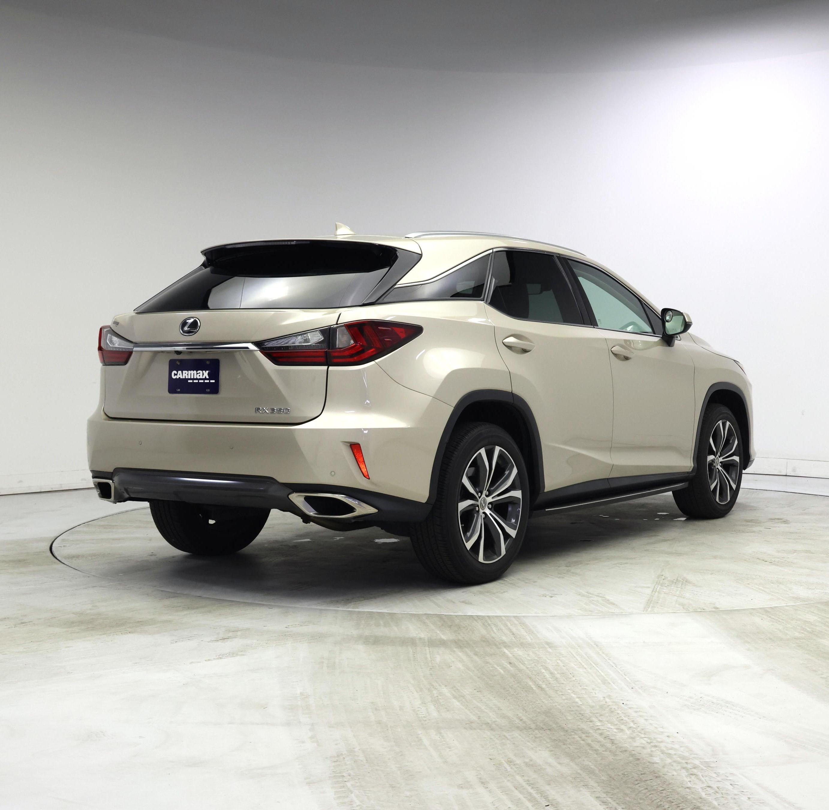 Thumbnail: 2017 Lexus RX - 8