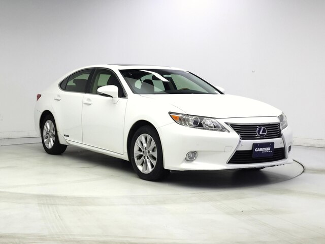 White 2015 Lexus ES Hybrid 300h FWD Sedan Front-Wheel Drive Automatic