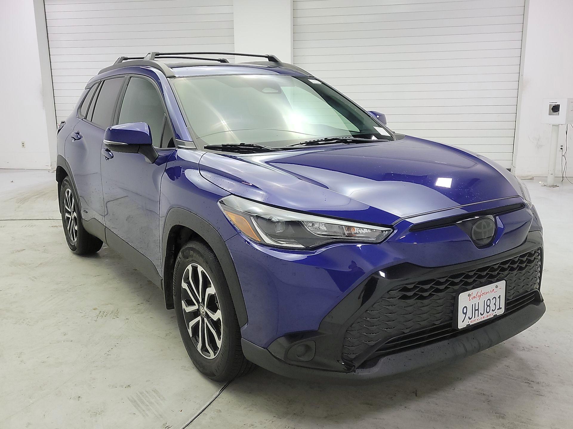 Thumbnail: 2023 Toyota Corolla Cross - 1