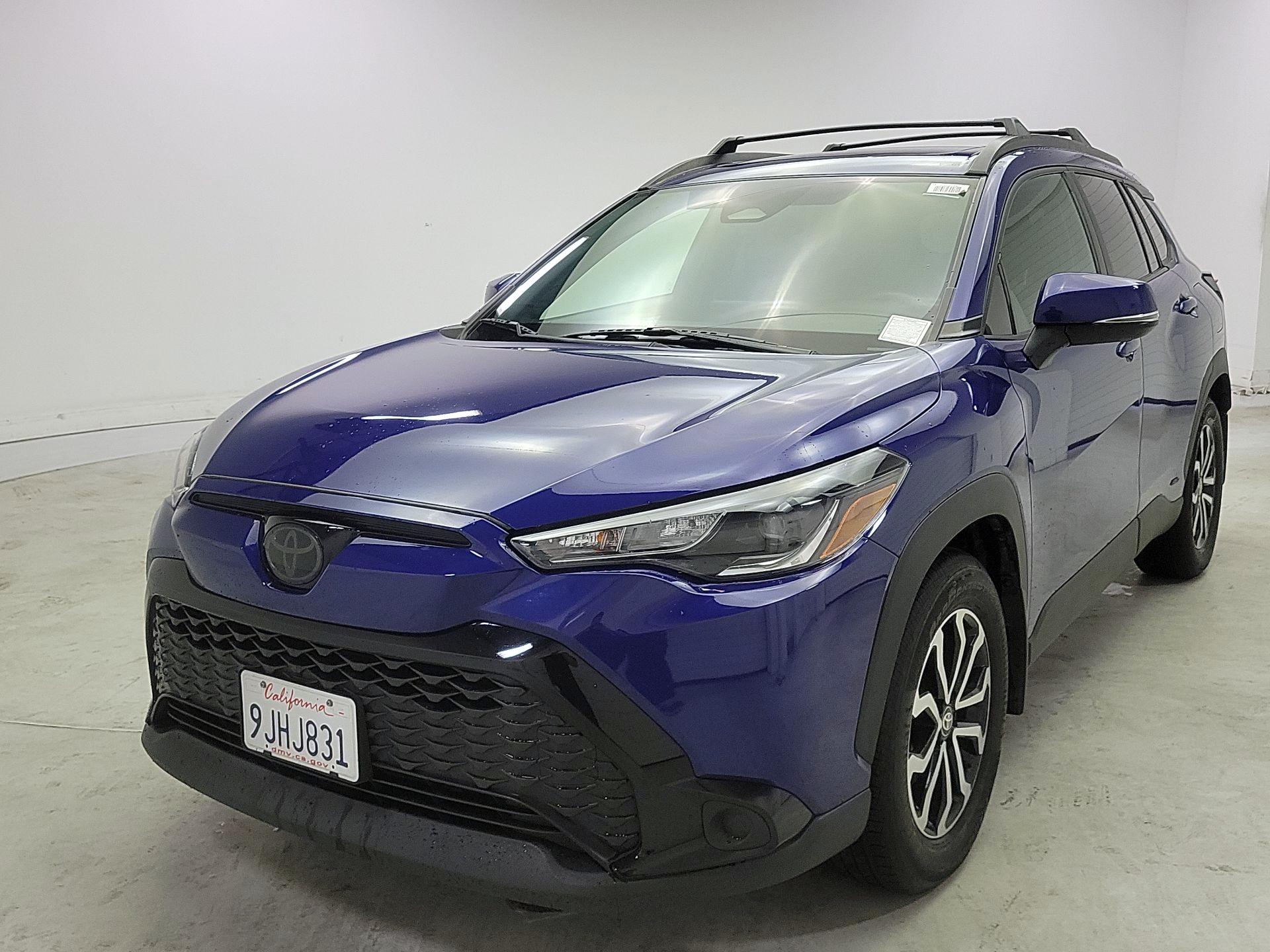 Thumbnail: 2023 Toyota Corolla Cross - 3