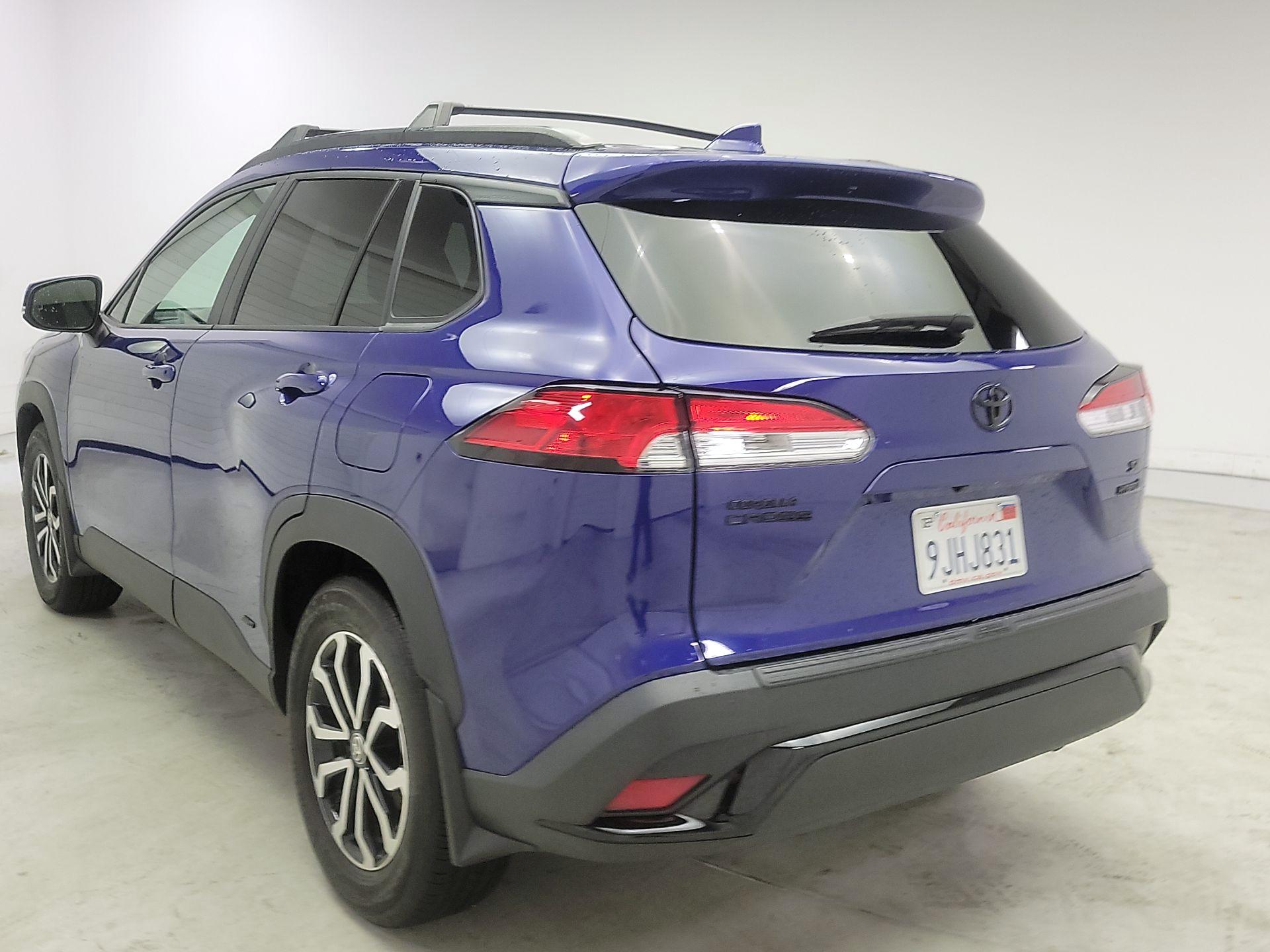 Thumbnail: 2023 Toyota Corolla Cross - 7