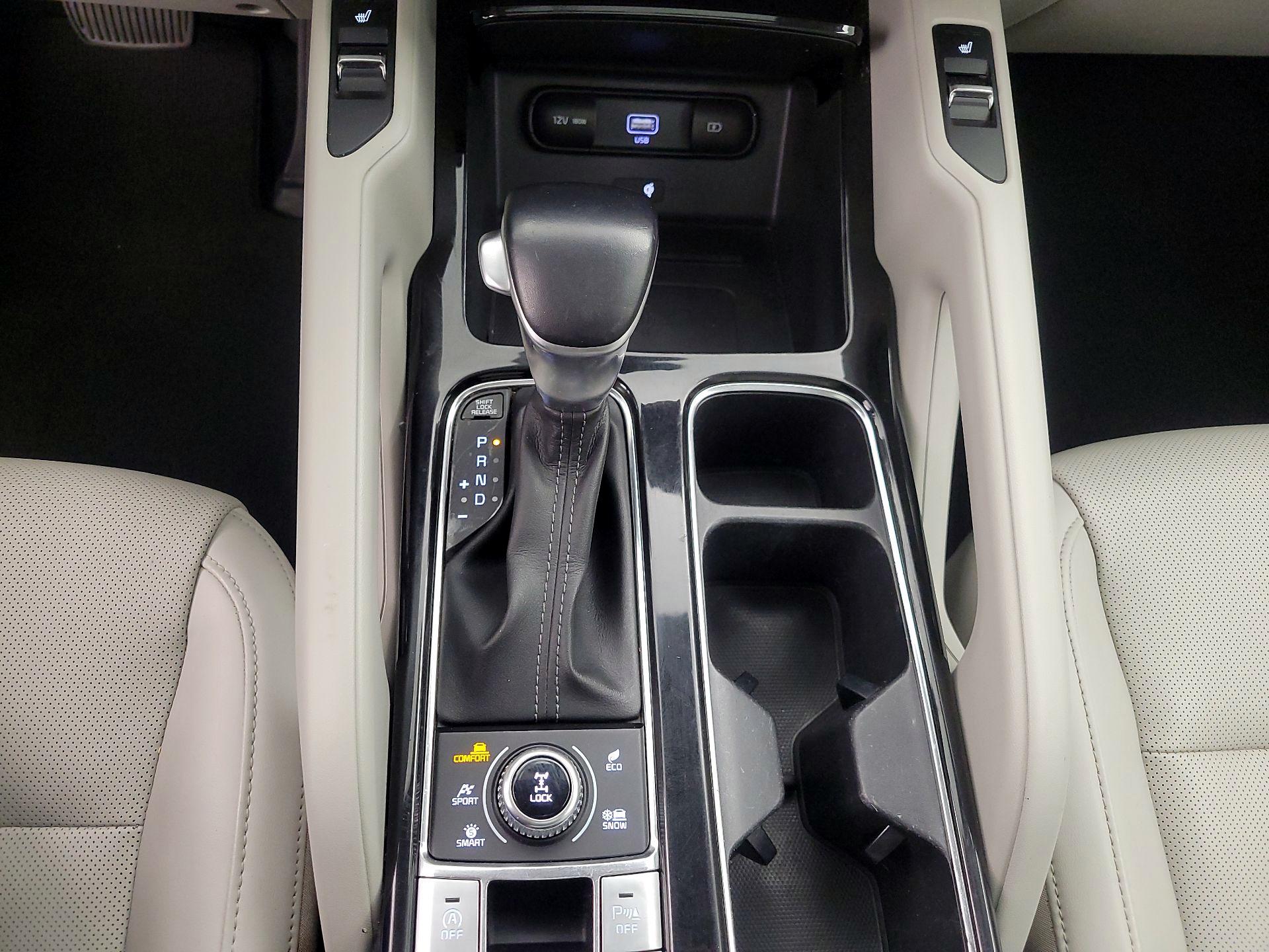 Thumbnail: 2022 Kia Telluride - 18