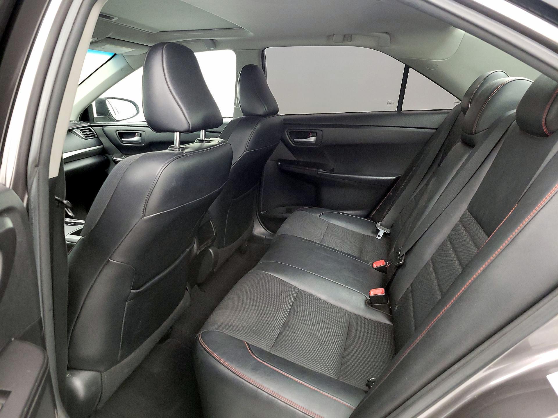 Thumbnail: 2017 Toyota Camry - 19