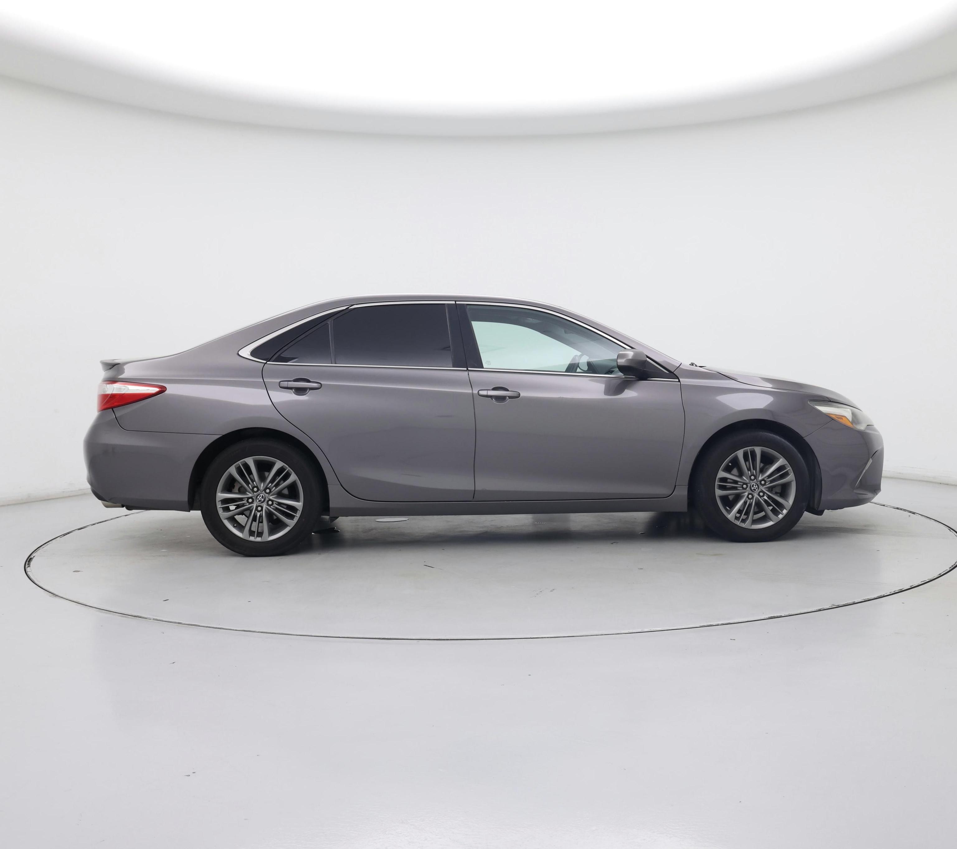 Thumbnail: 2017 Toyota Camry - 7