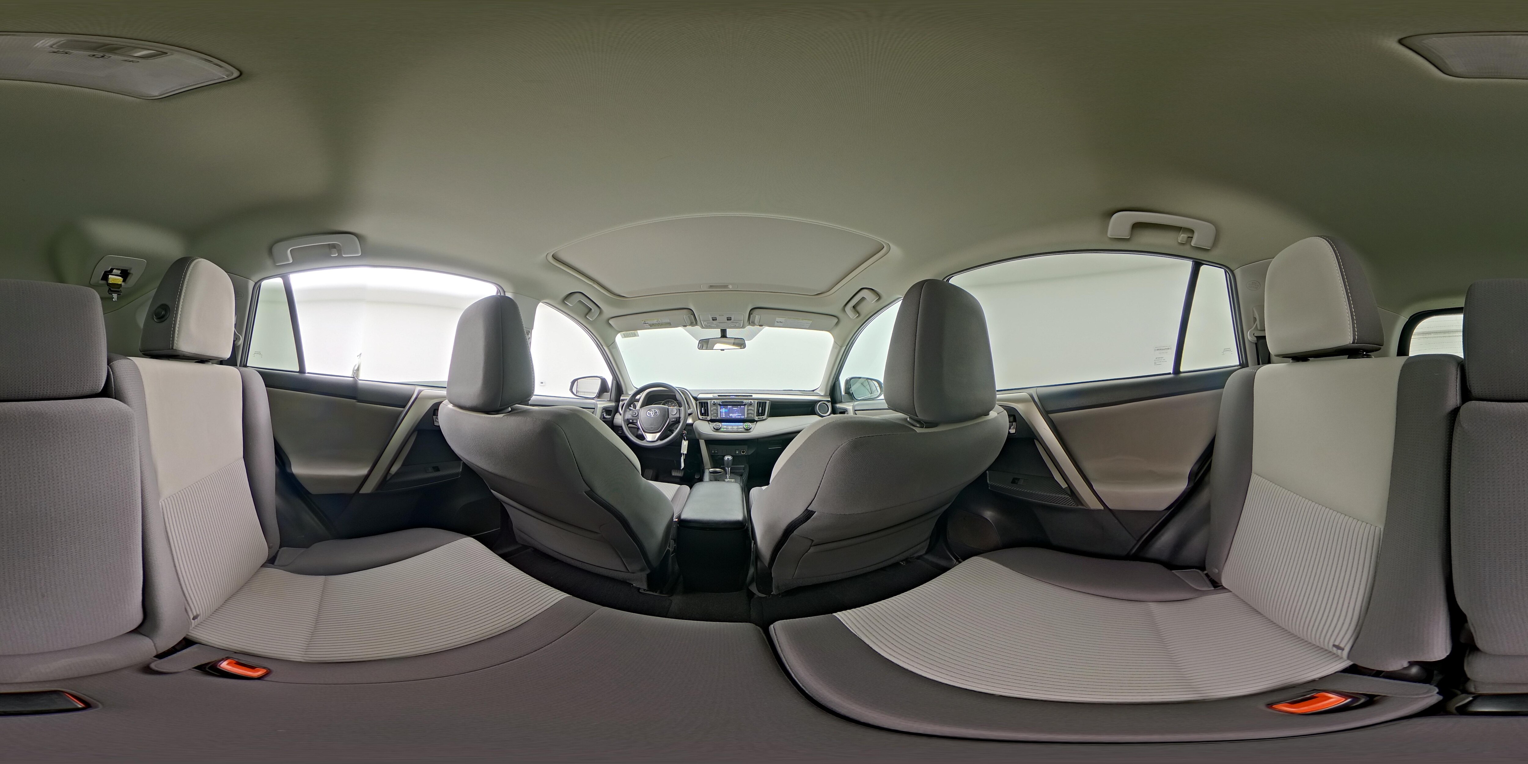 2015 Toyota RAV4 XLE - Photo 26