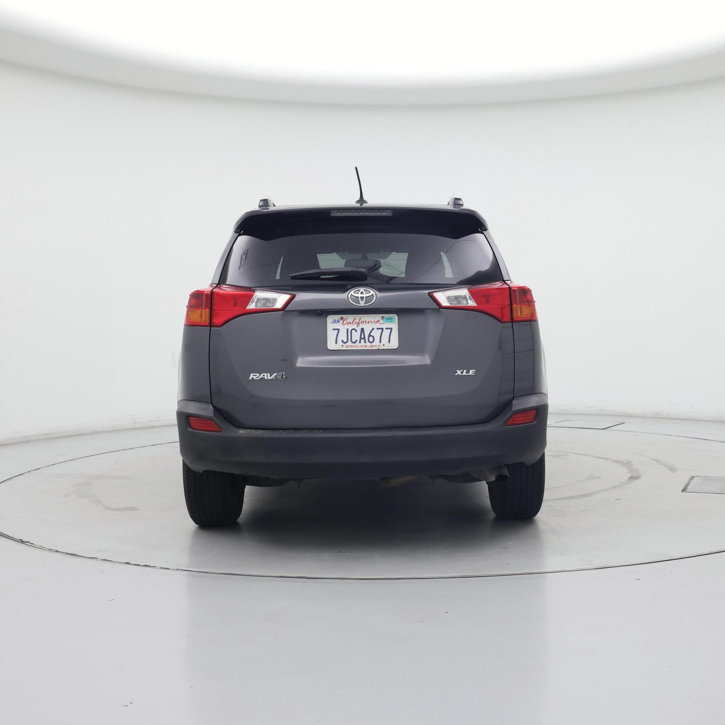 Thumbnail: 2015 Toyota RAV4 - 6