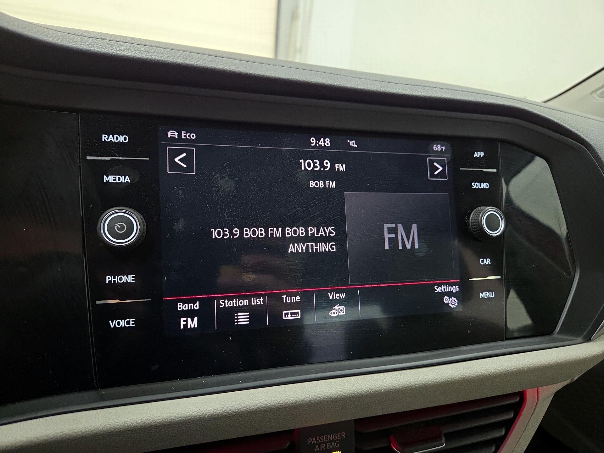 Thumbnail: 2019 Volkswagen Jetta - 15