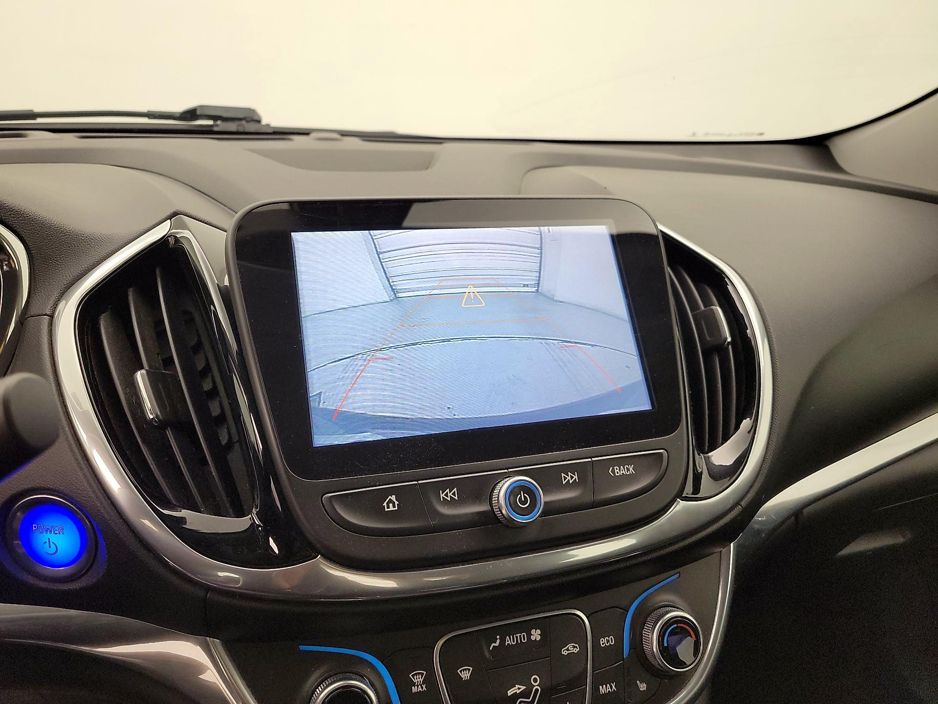 Thumbnail: 2018 Chevrolet Volt - 14