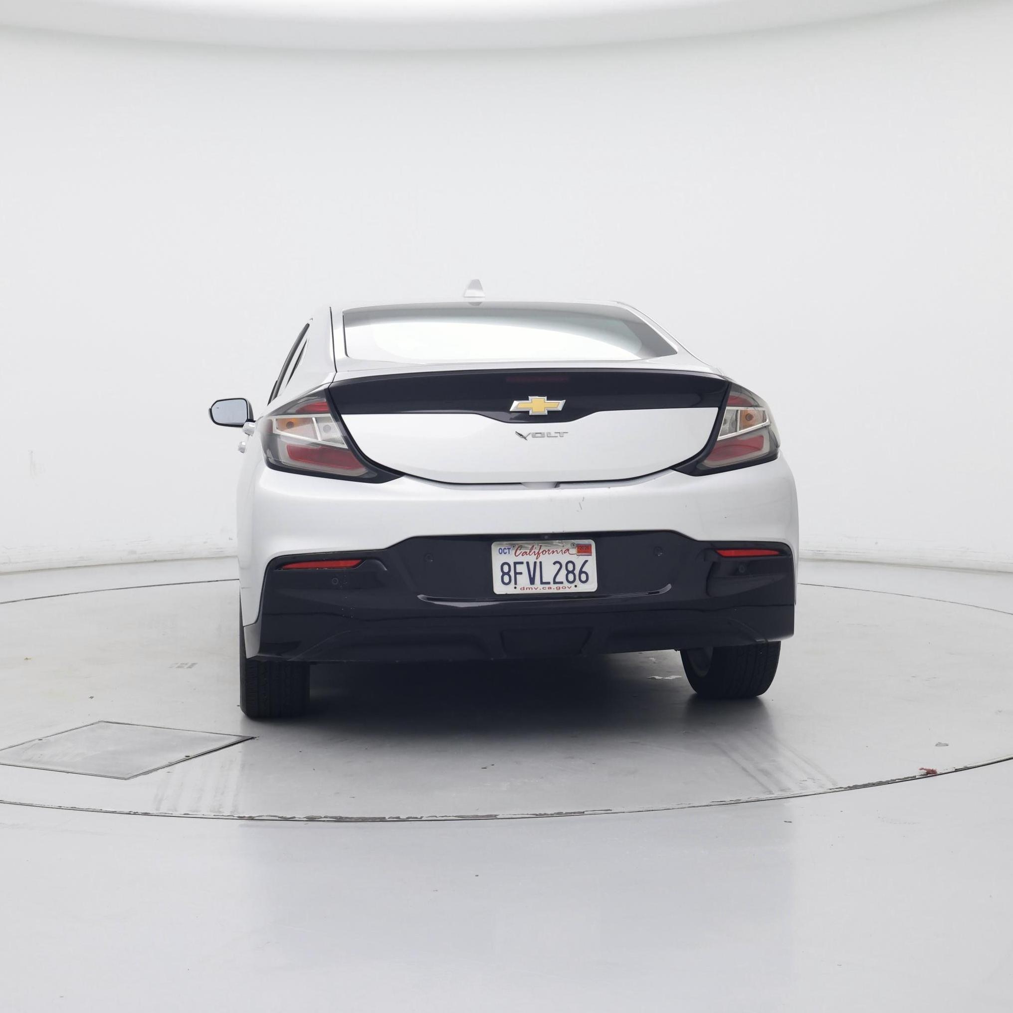 Thumbnail: 2018 Chevrolet Volt - 6