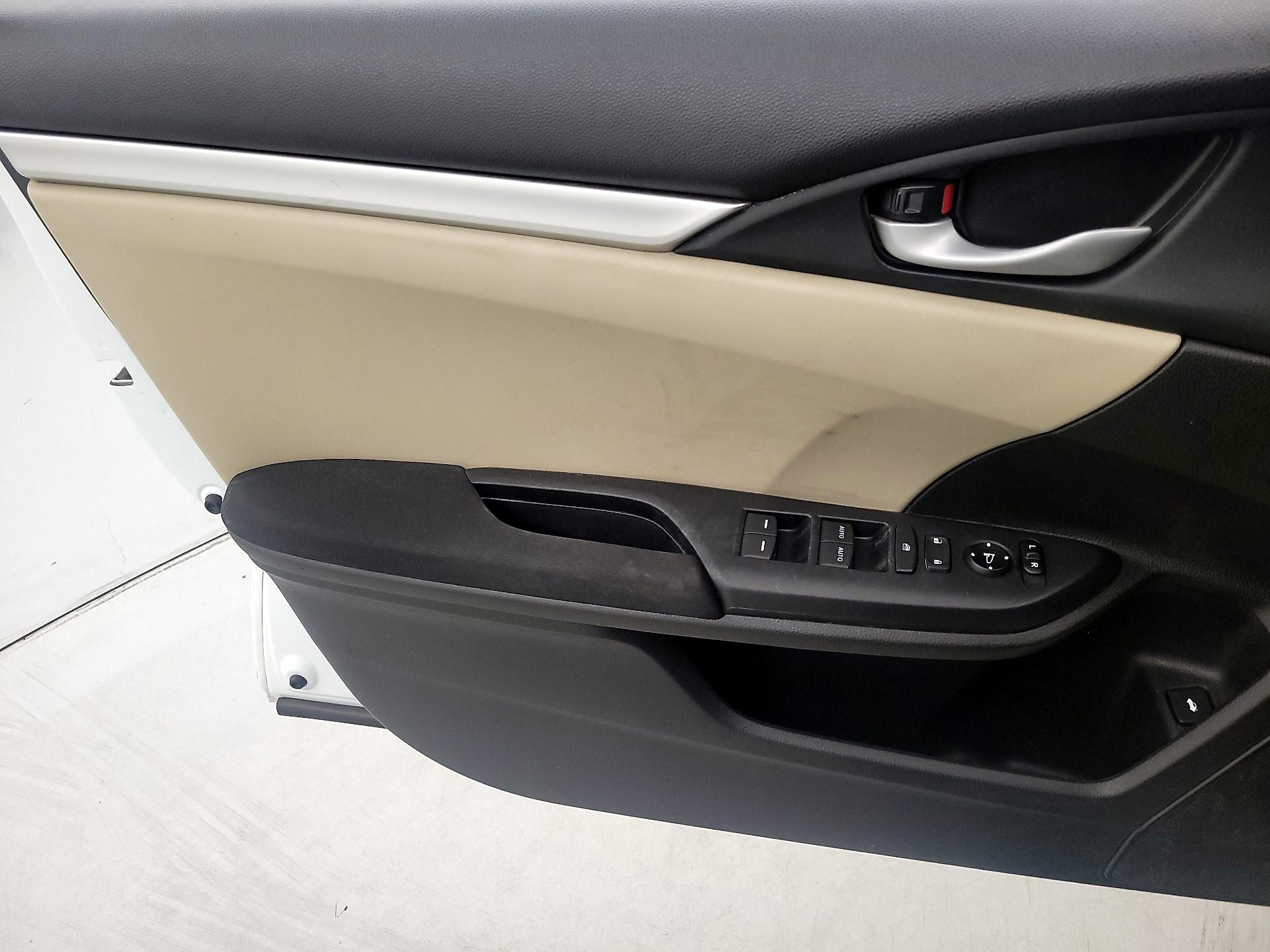 Thumbnail: 2020 Honda Civic - 12