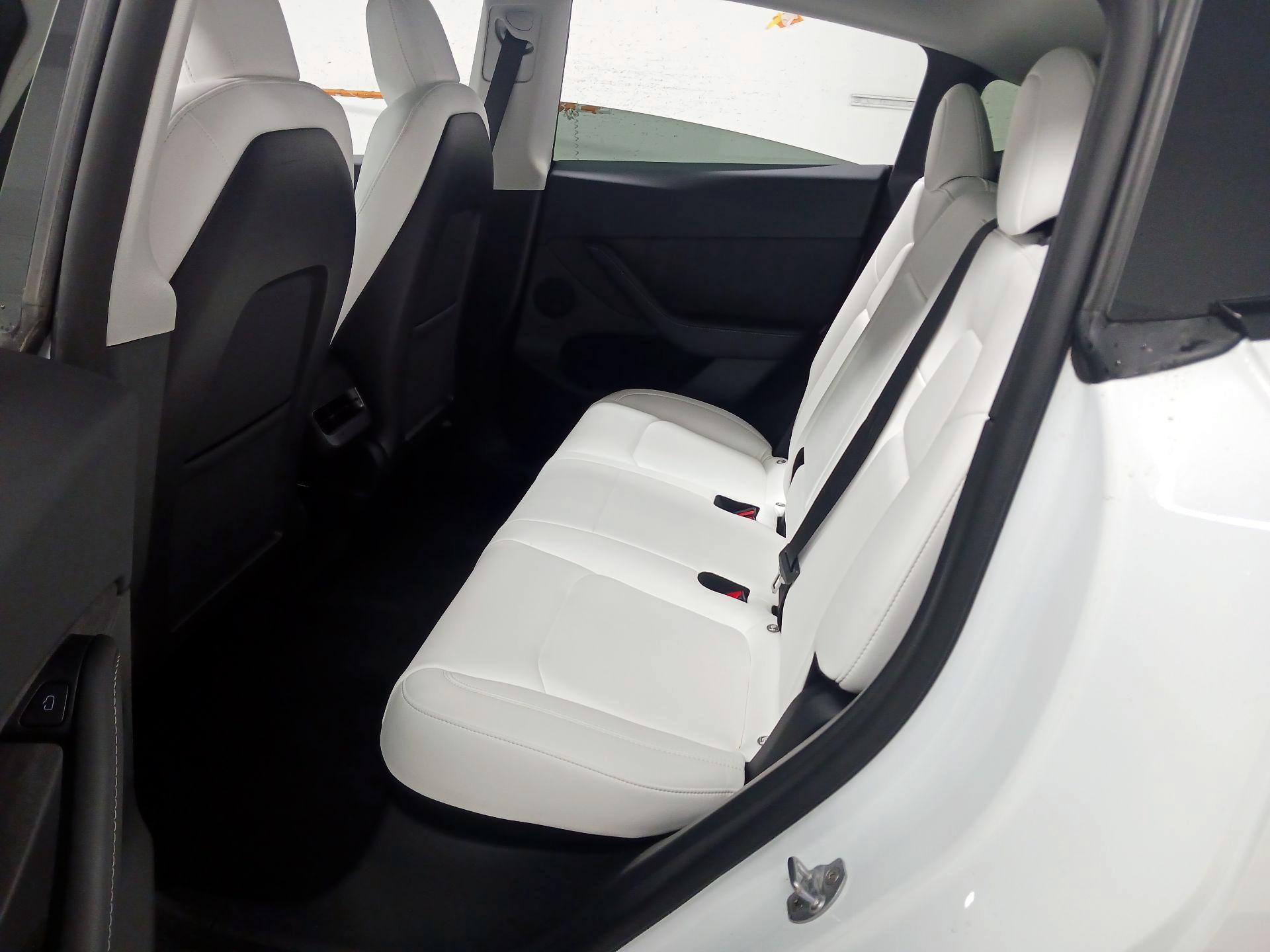 Thumbnail: 2022 Tesla Model Y - 14