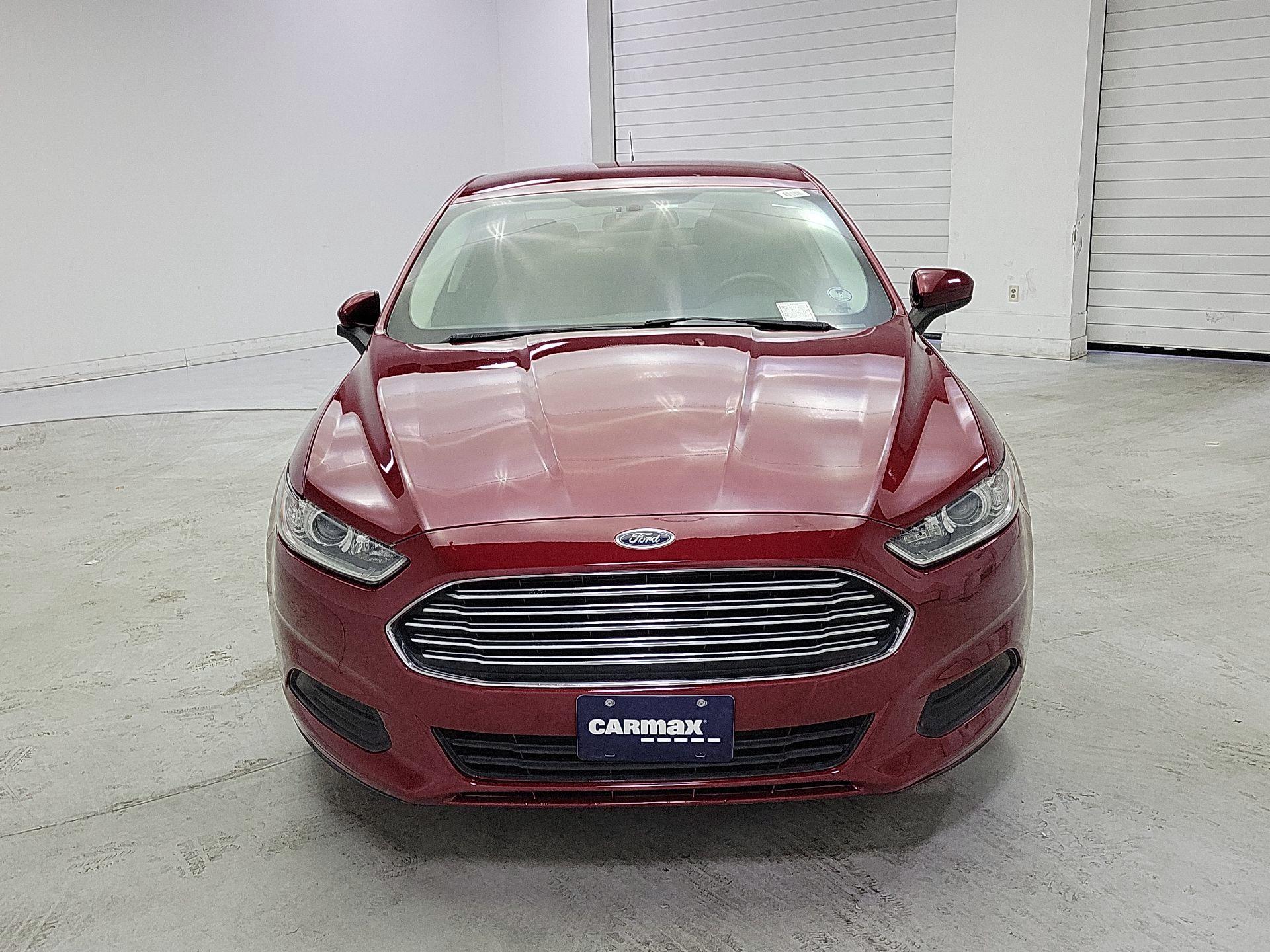 Thumbnail: 2015 Ford Fusion - 2