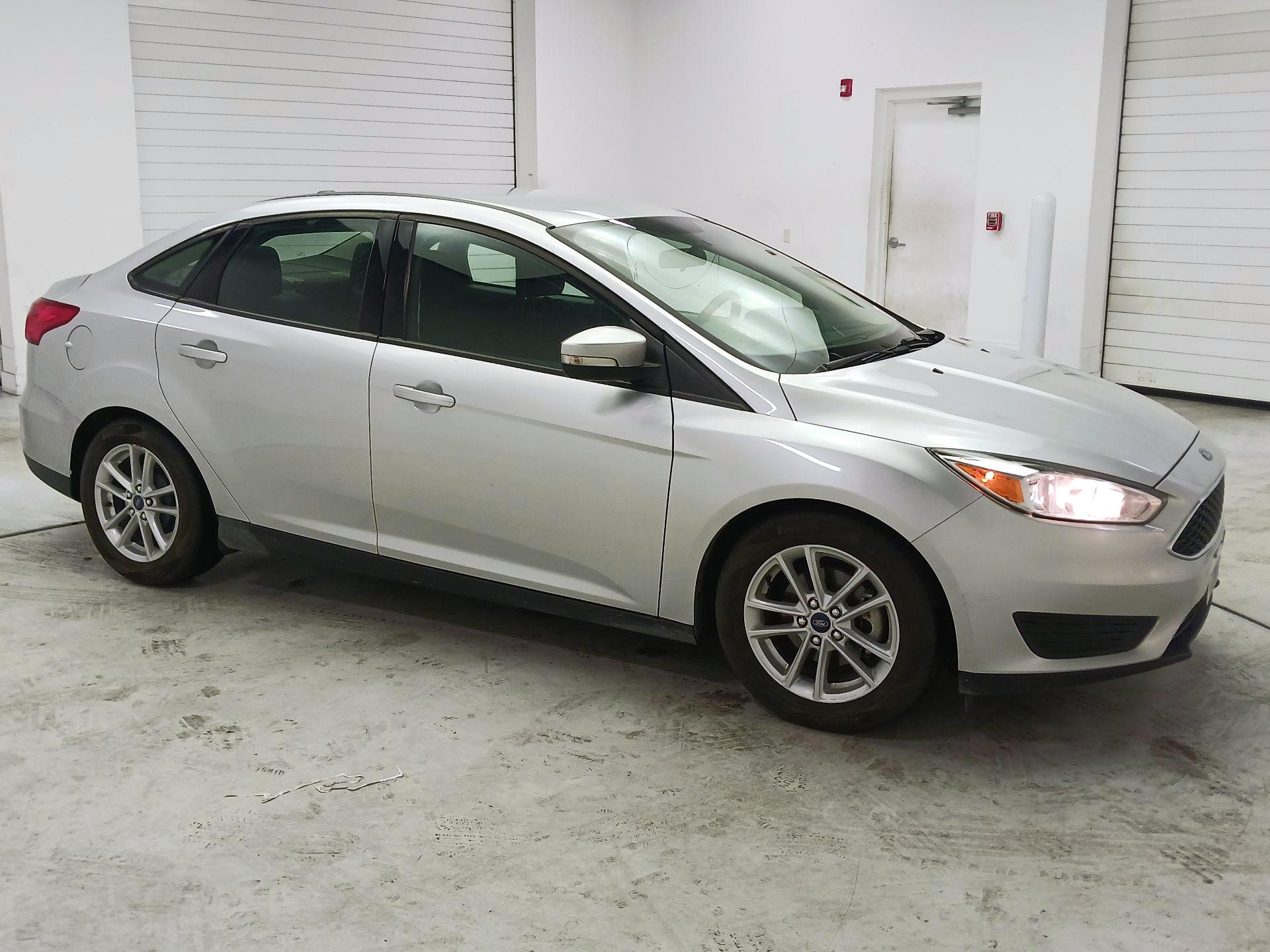 Thumbnail: 2015 Ford Focus - 1