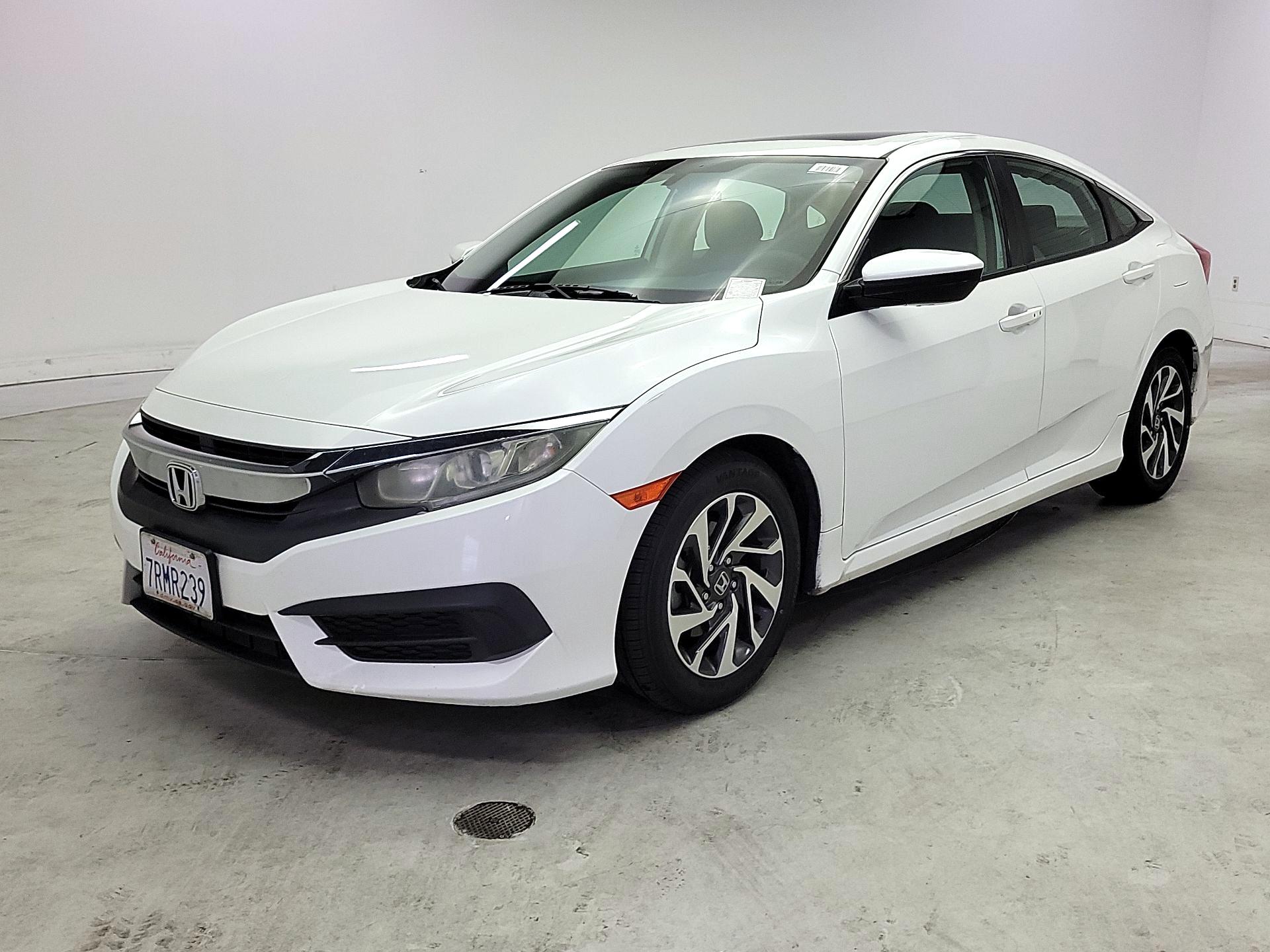 Thumbnail: 2016 Honda Civic - 3