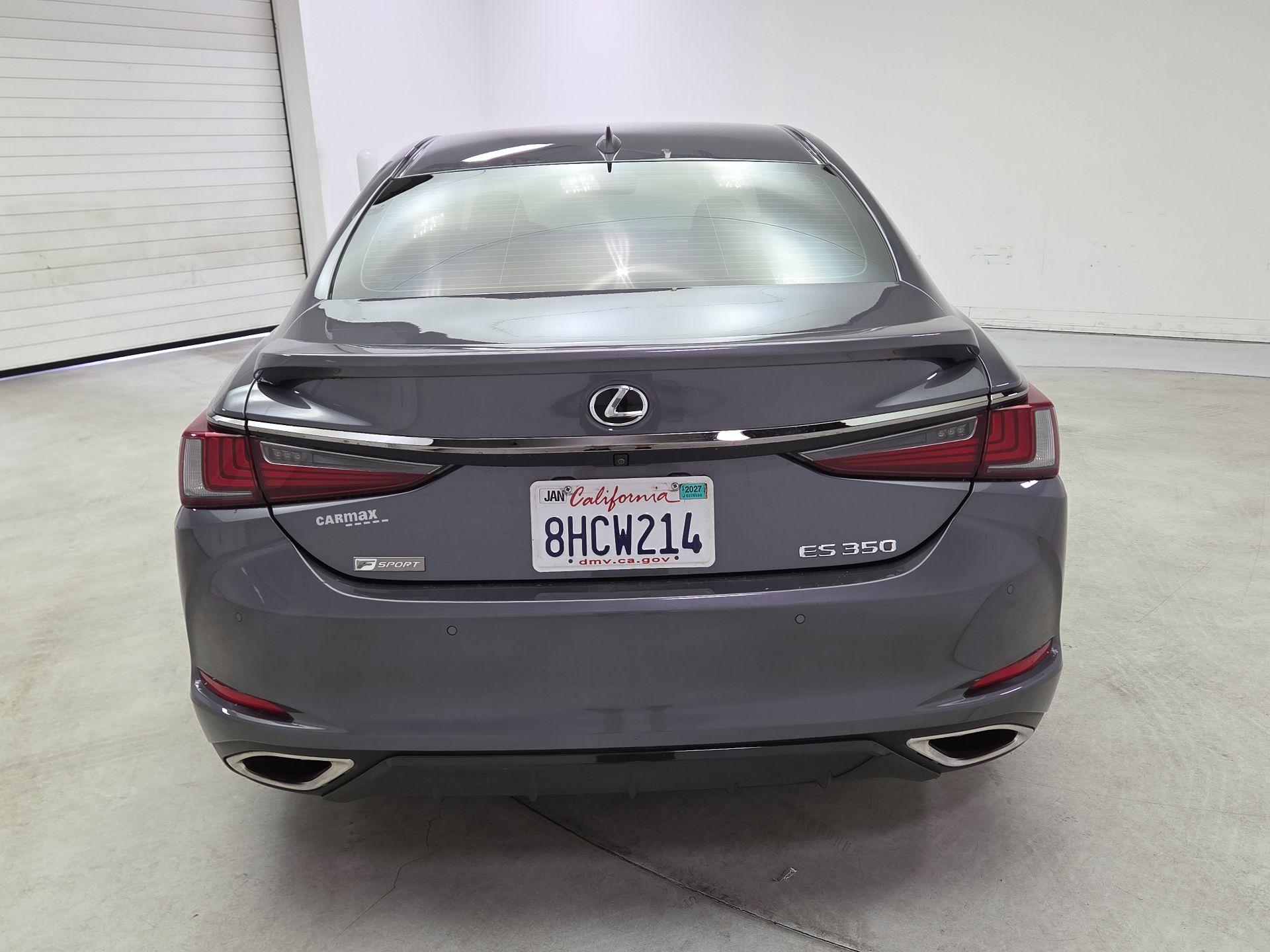 Thumbnail: 2019 Lexus ES - 6