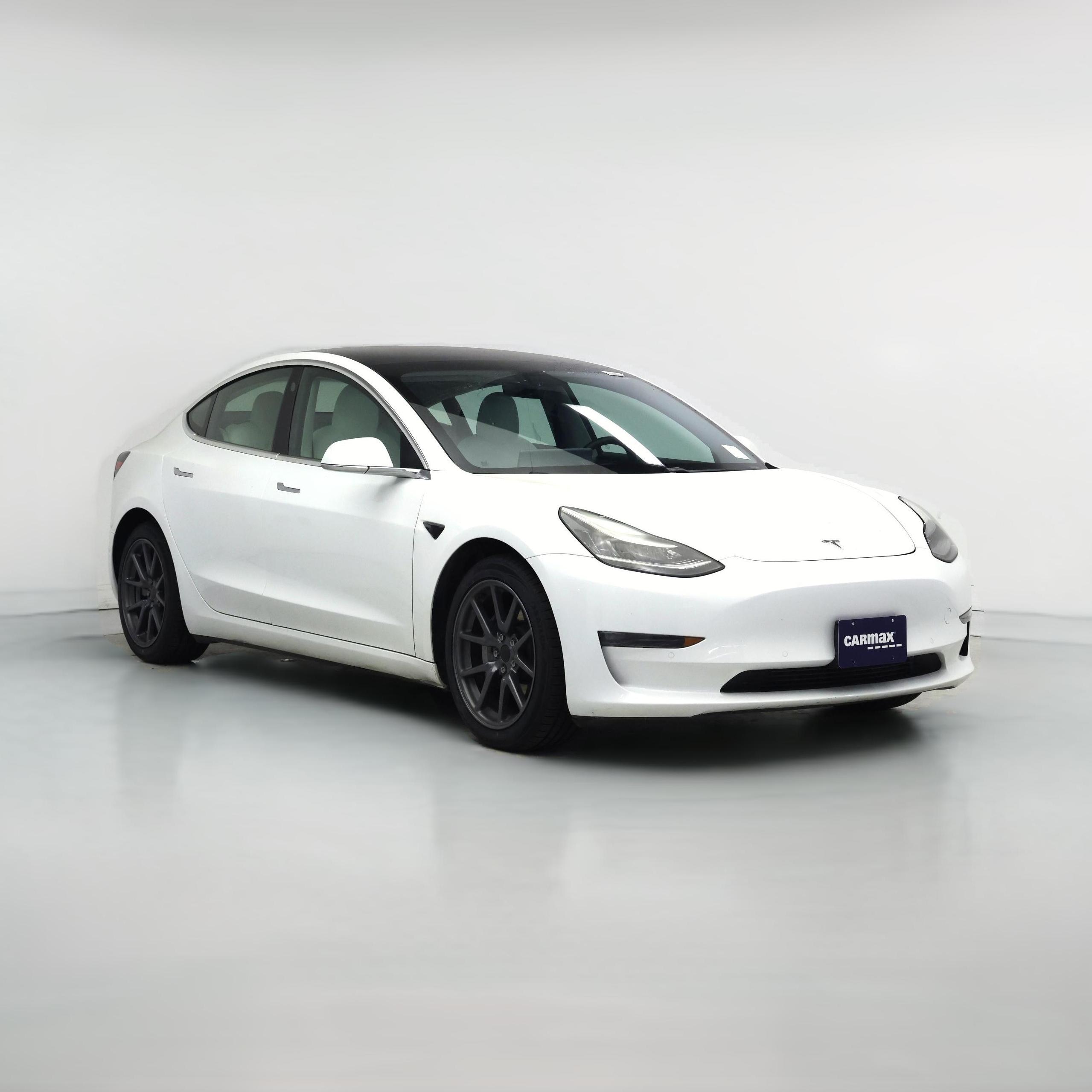 Thumbnail: 2020 Tesla Model 3 - 1