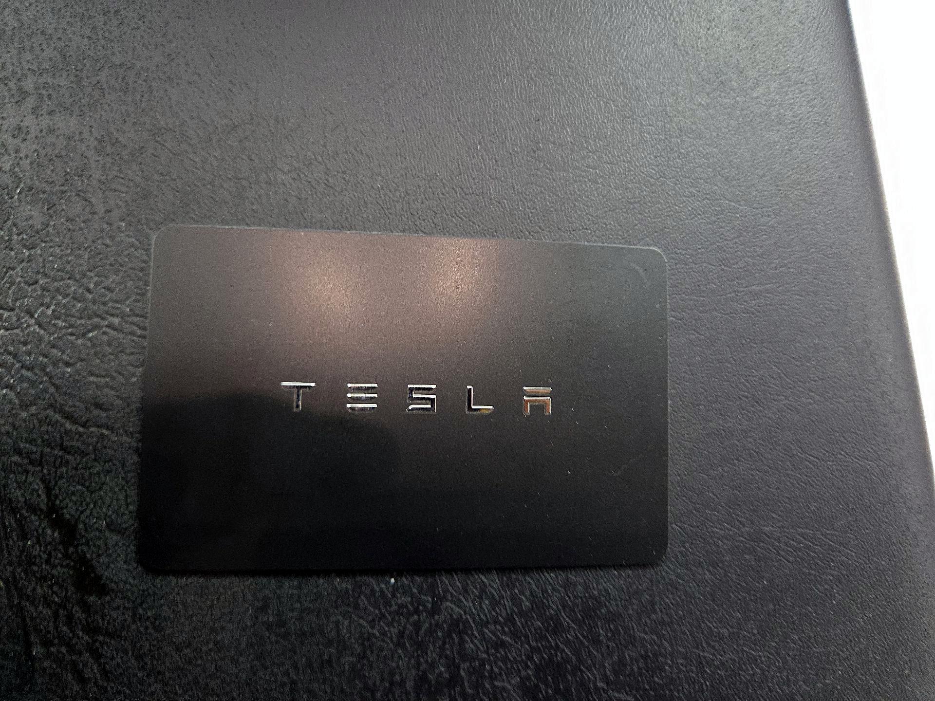 Thumbnail: 2020 Tesla Model 3 - 18