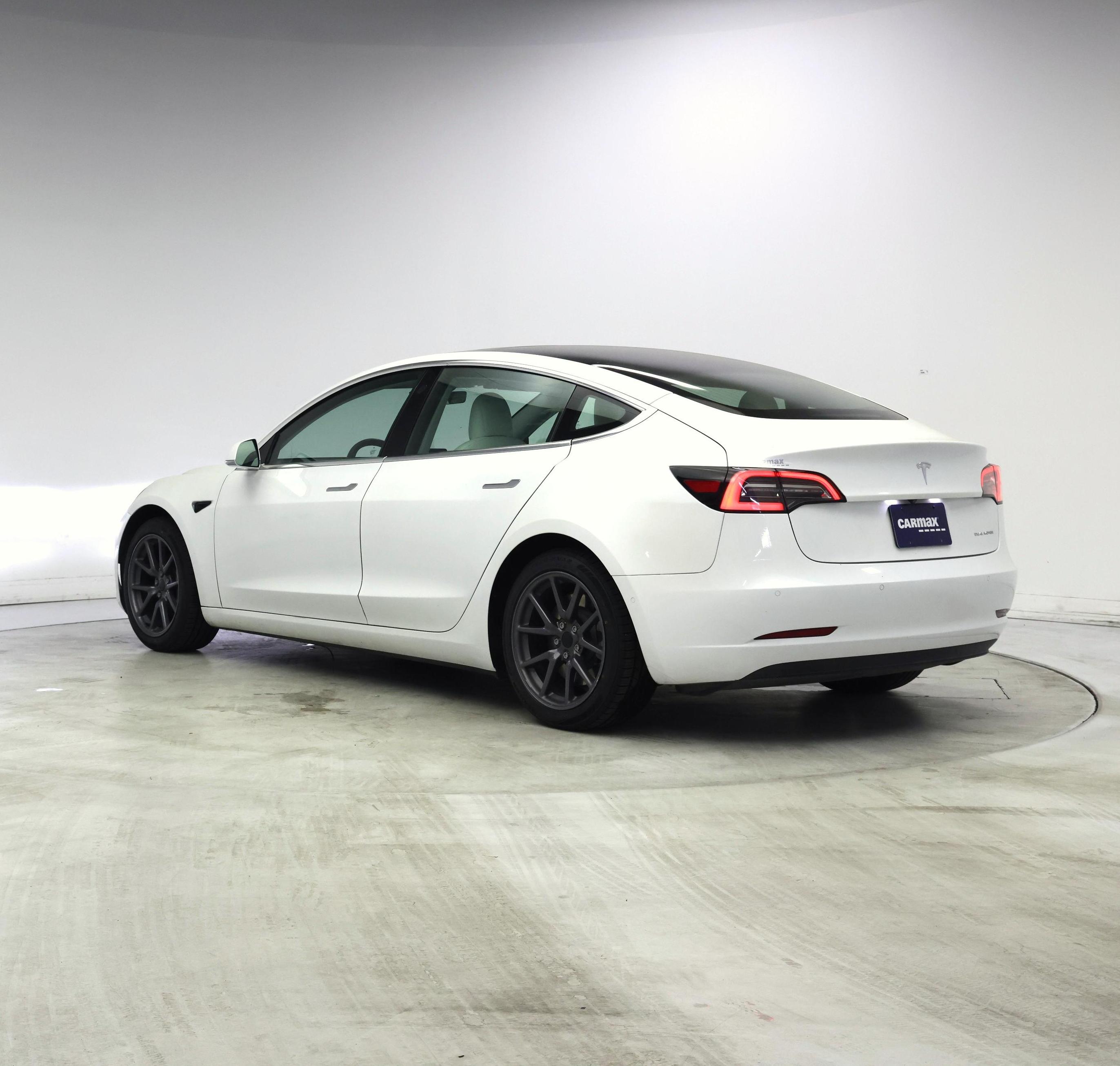 Thumbnail: 2020 Tesla Model 3 - 2