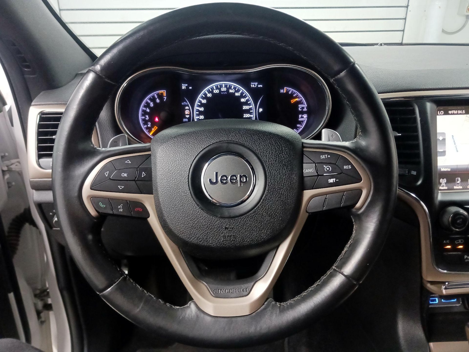 2016 Jeep Grand Cherokee Laredo E - Photo 9