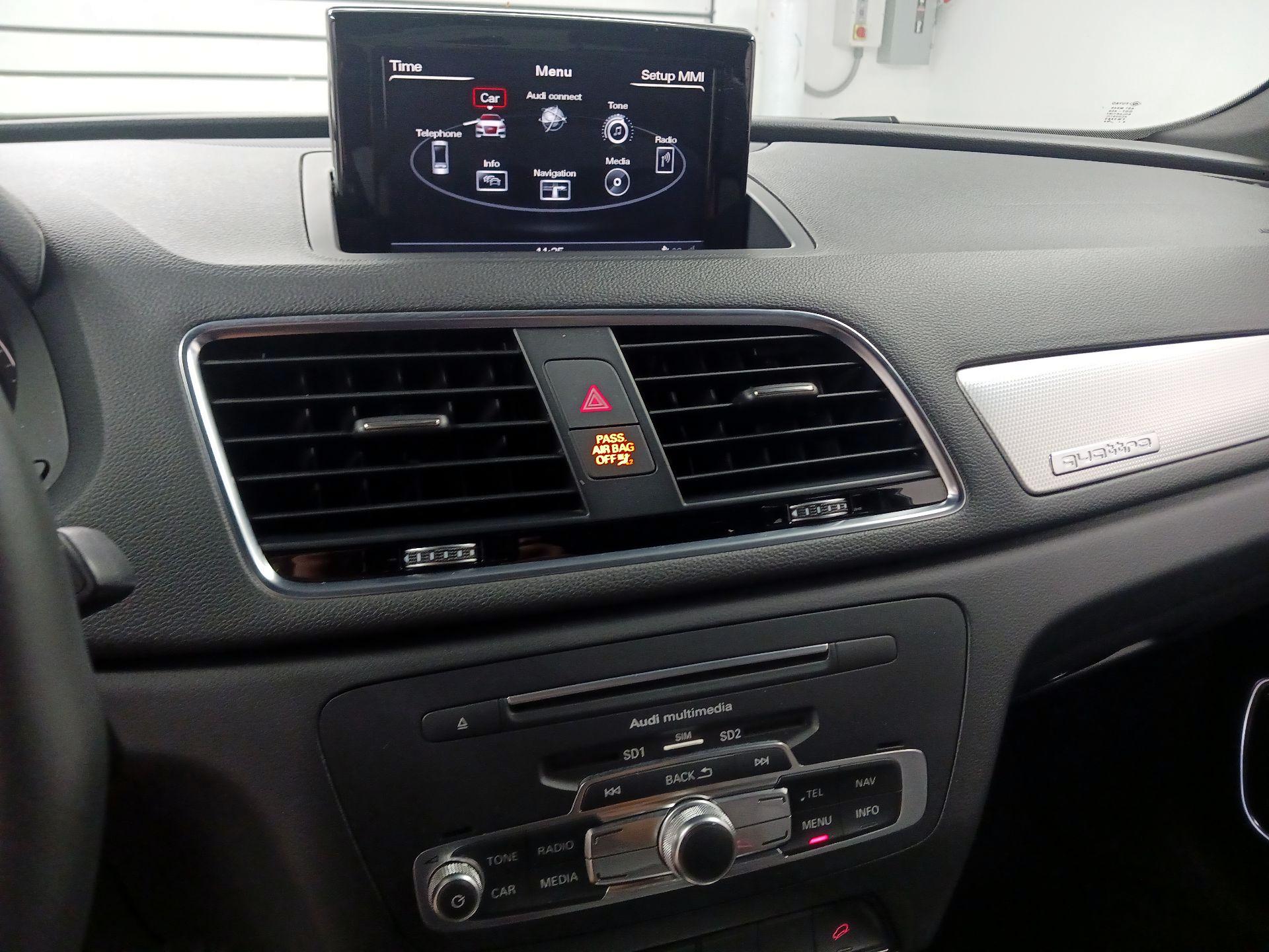 Thumbnail: 2016 Audi Q3 - 13