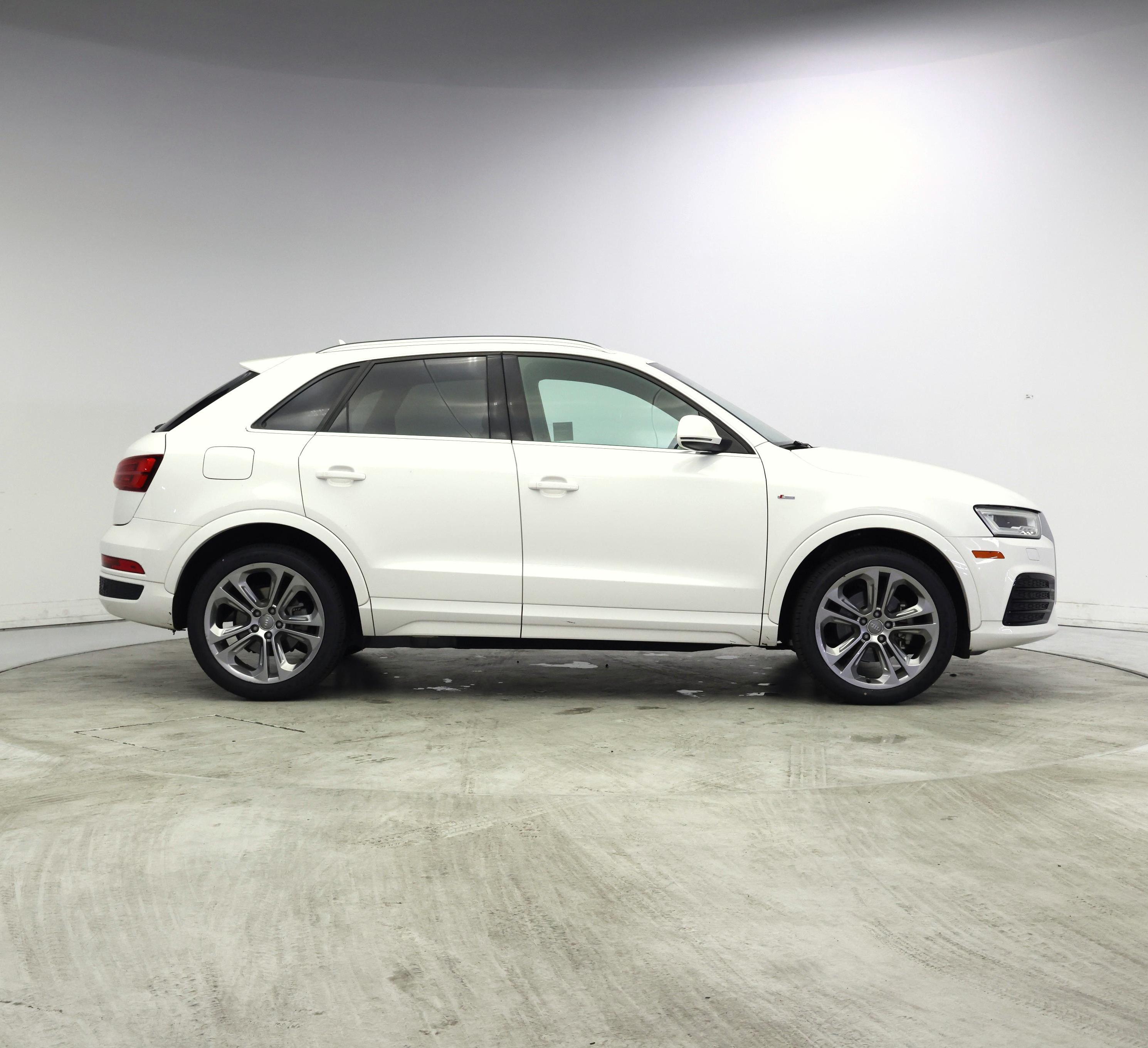 Thumbnail: 2016 Audi Q3 - 7