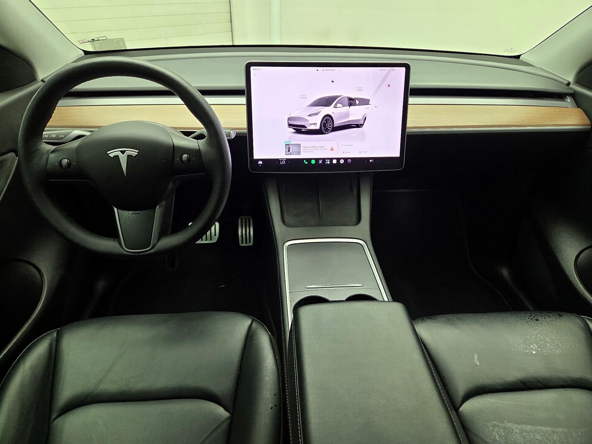 Thumbnail: 2022 Tesla Model Y - 8