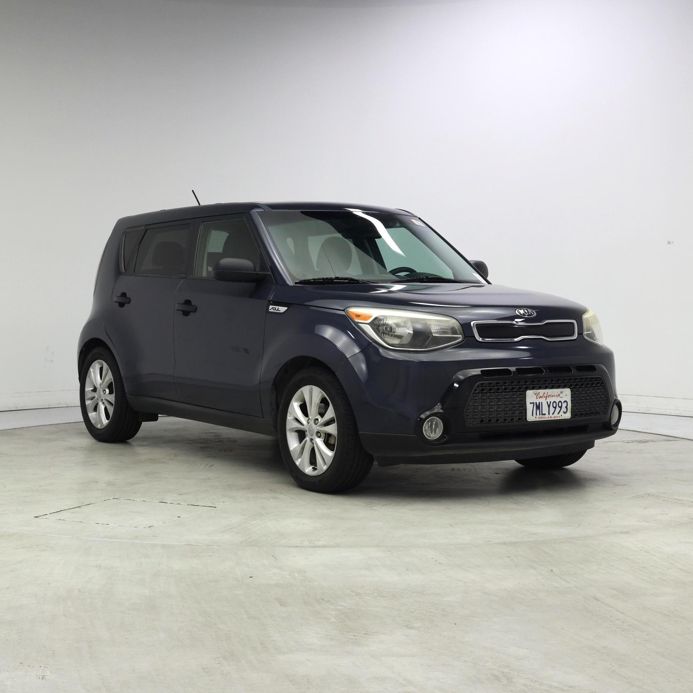 Blue 2016 Kia Soul + Wagon Front-Wheel Drive Automatic