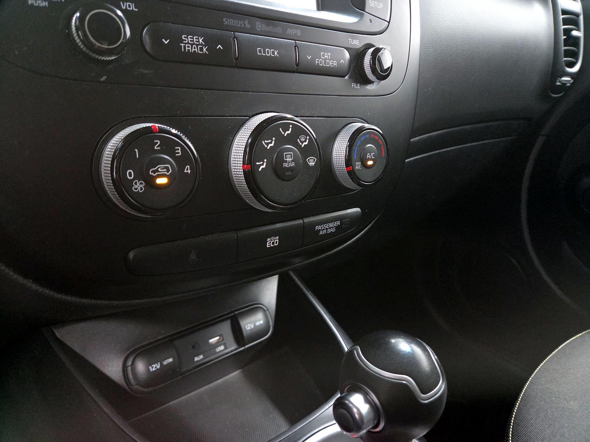 Thumbnail: 2016 Kia Soul - 15