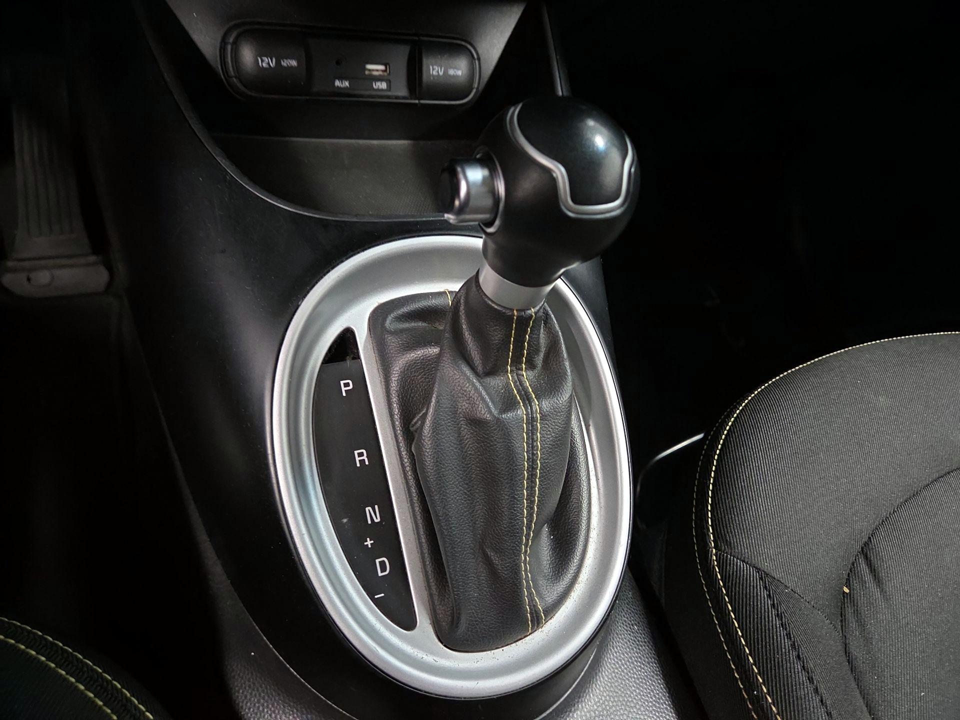 Thumbnail: 2016 Kia Soul - 16