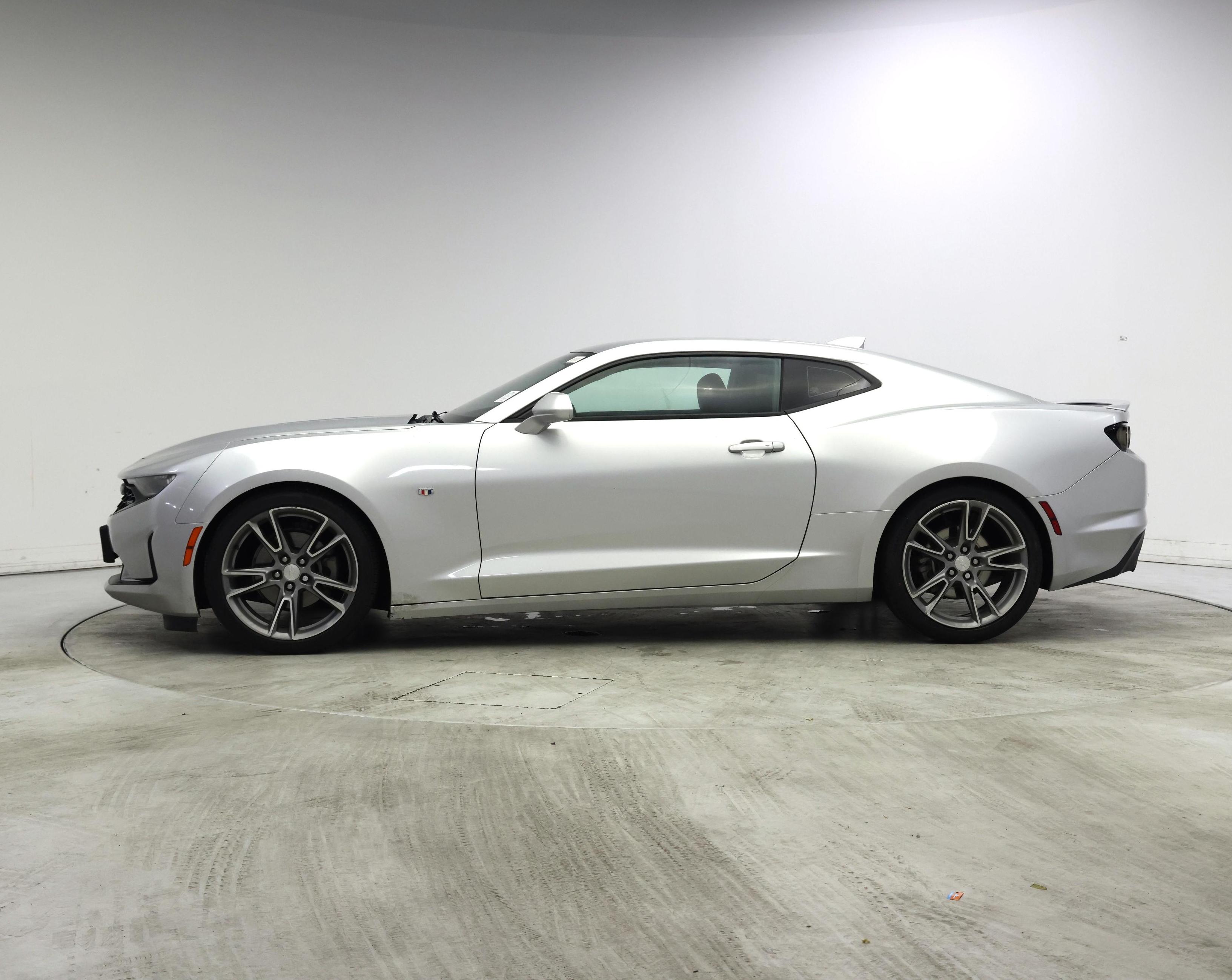 Thumbnail: 2019 Chevrolet Camaro - 3
