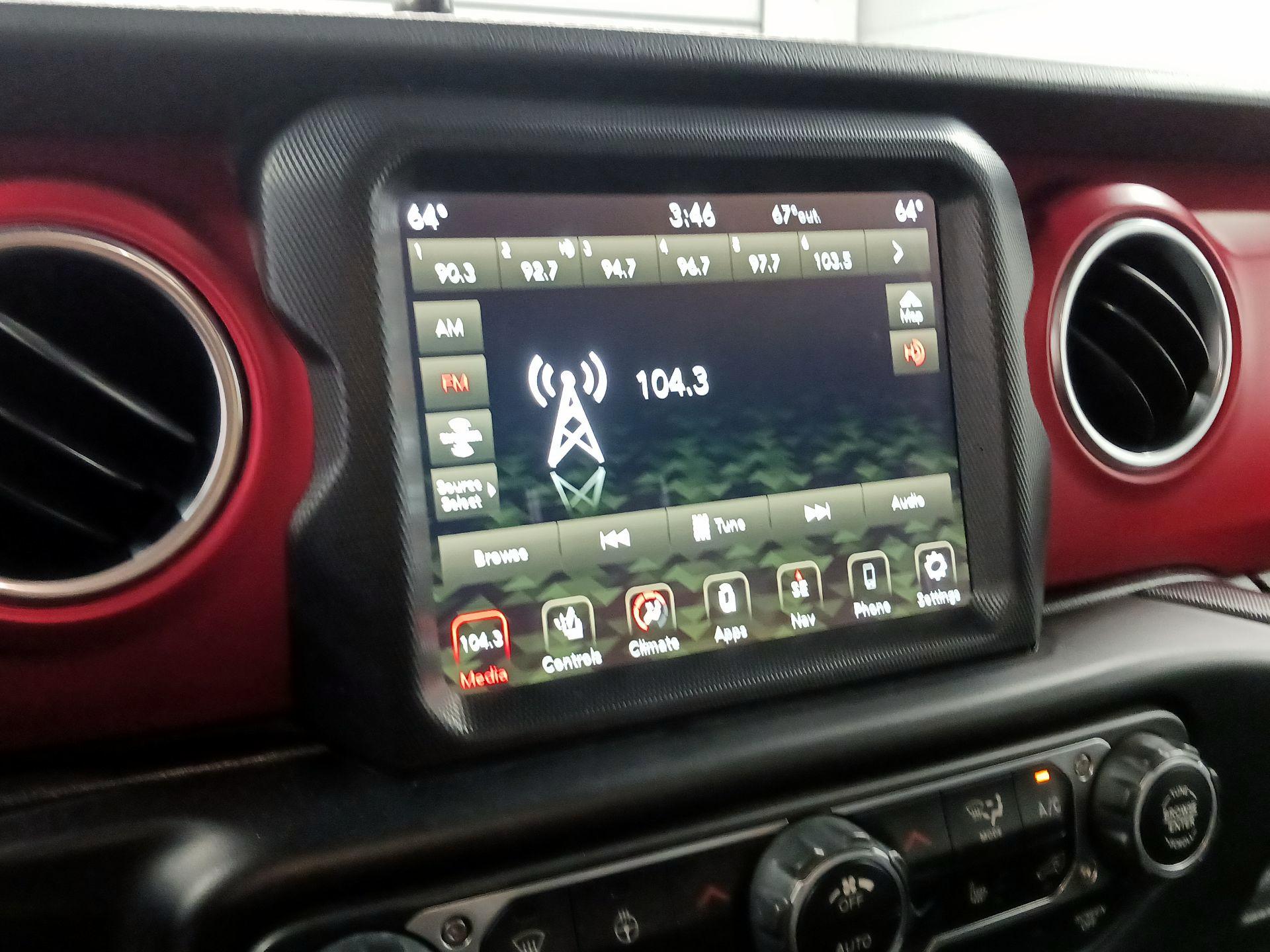 Thumbnail: 2021 Jeep Wrangler - 13