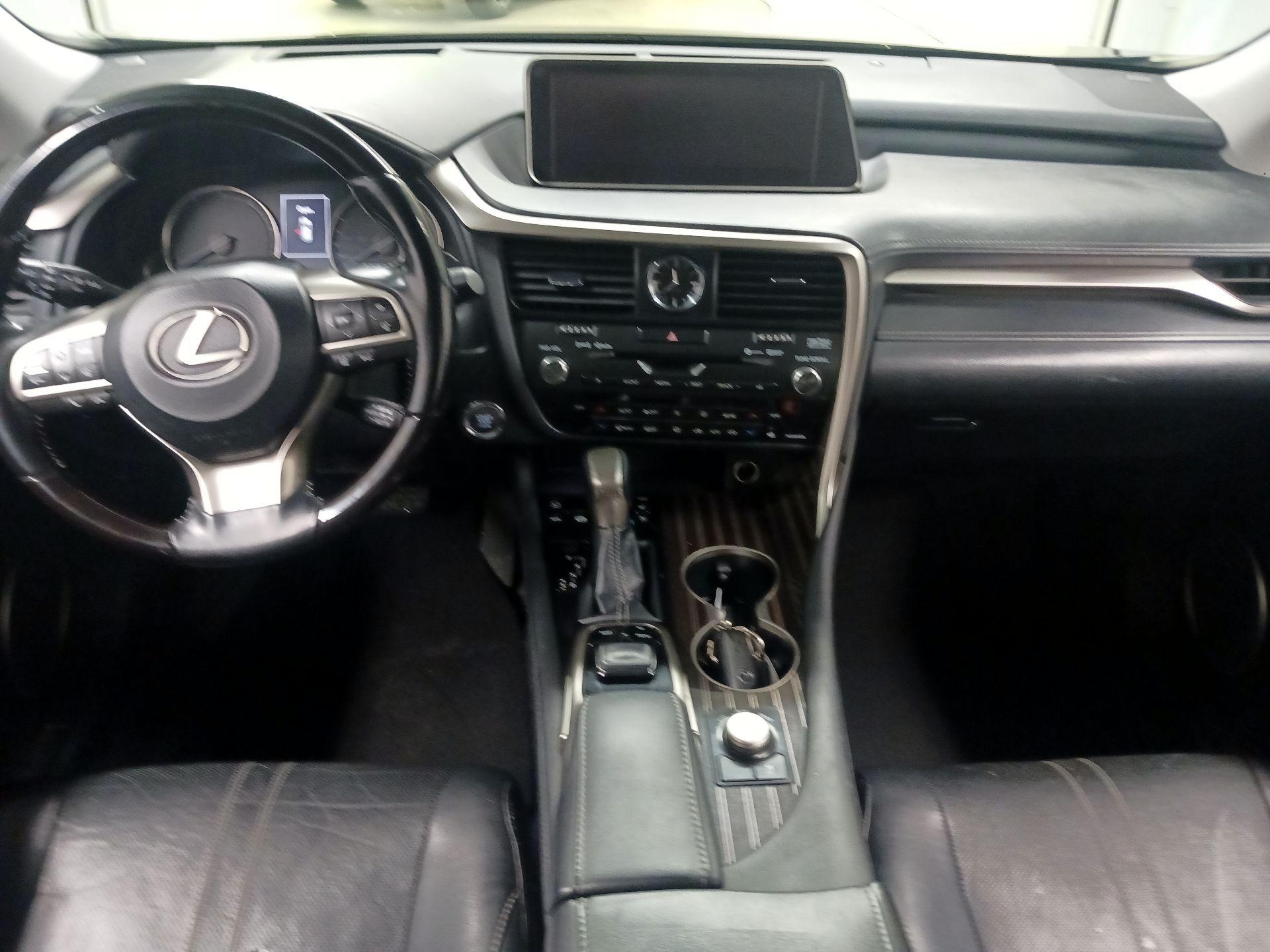 Thumbnail: 2018 Lexus RX - 9