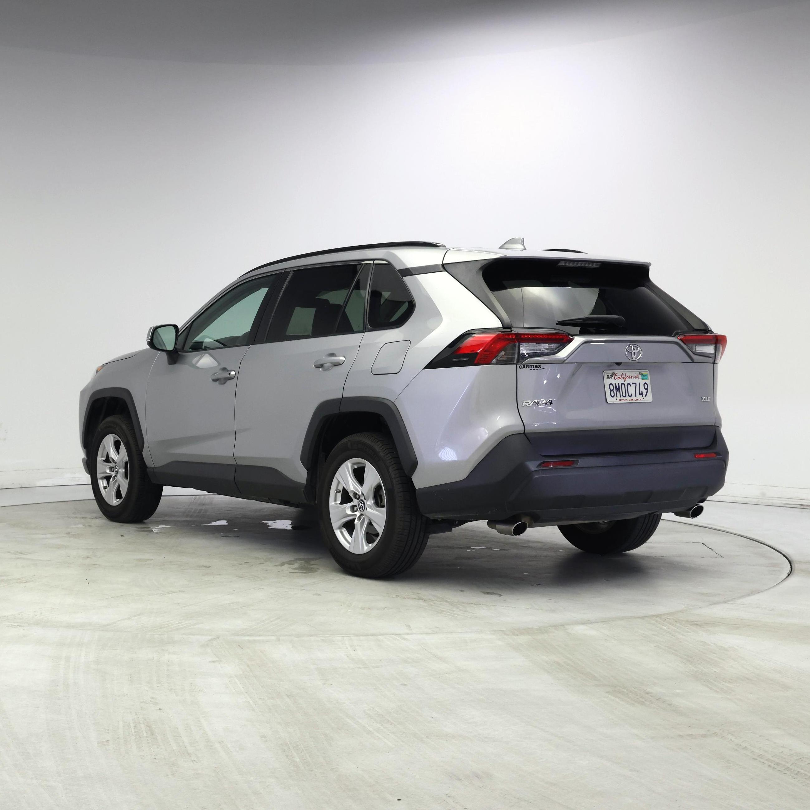 Thumbnail: 2019 Toyota RAV4 - 2