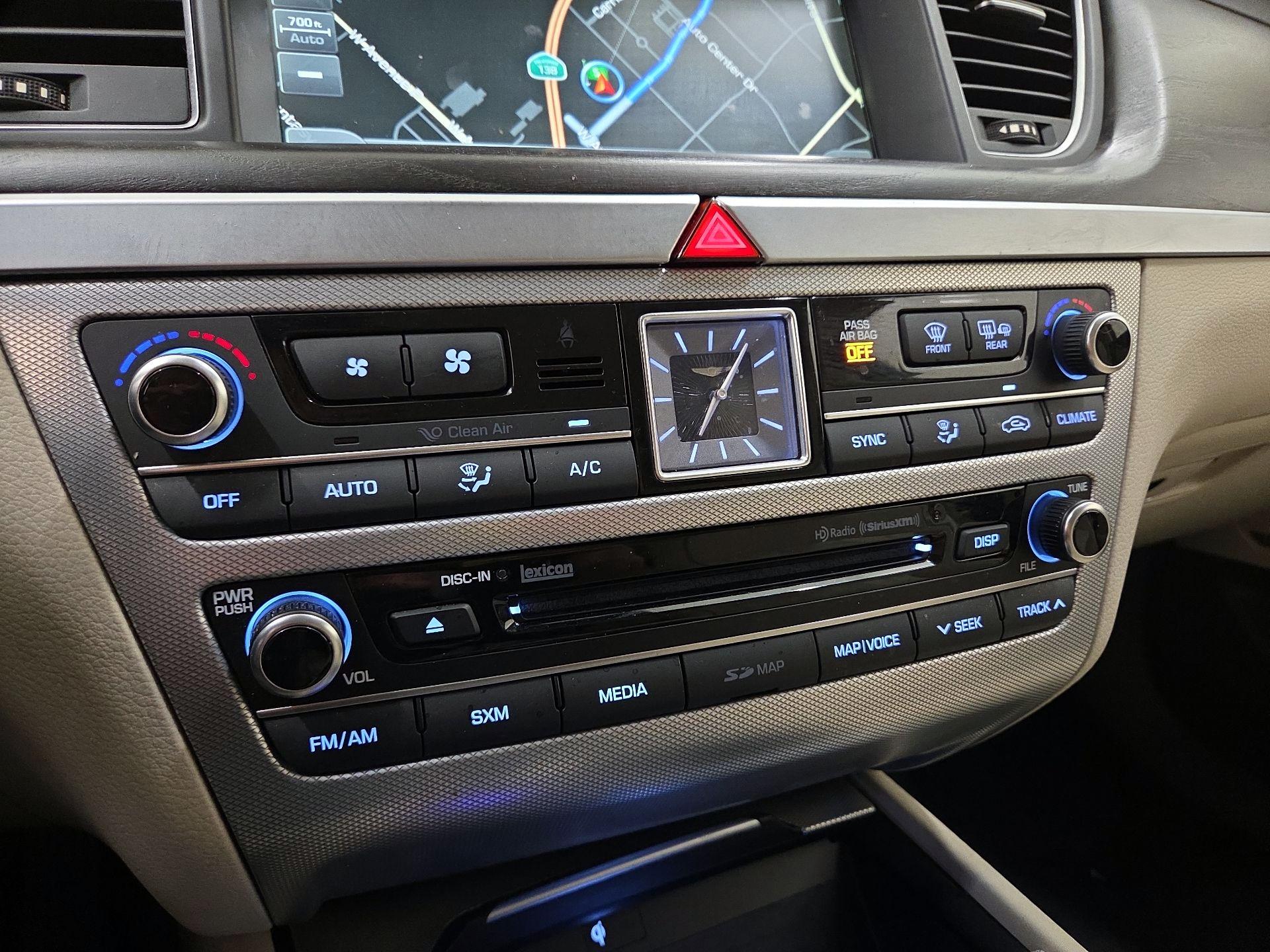 Thumbnail: 2018 Genesis G80 - 17