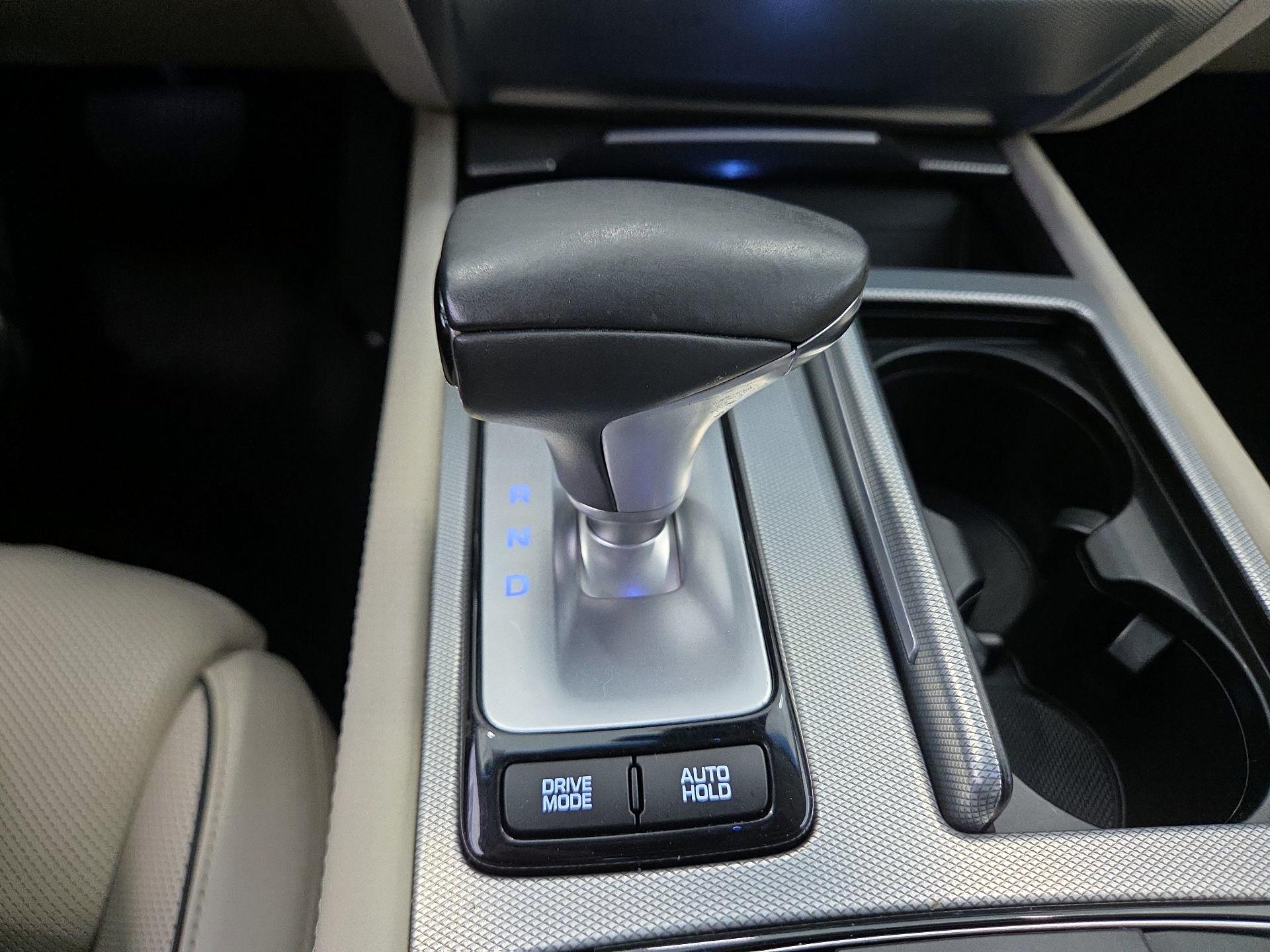Thumbnail: 2018 Genesis G80 - 18