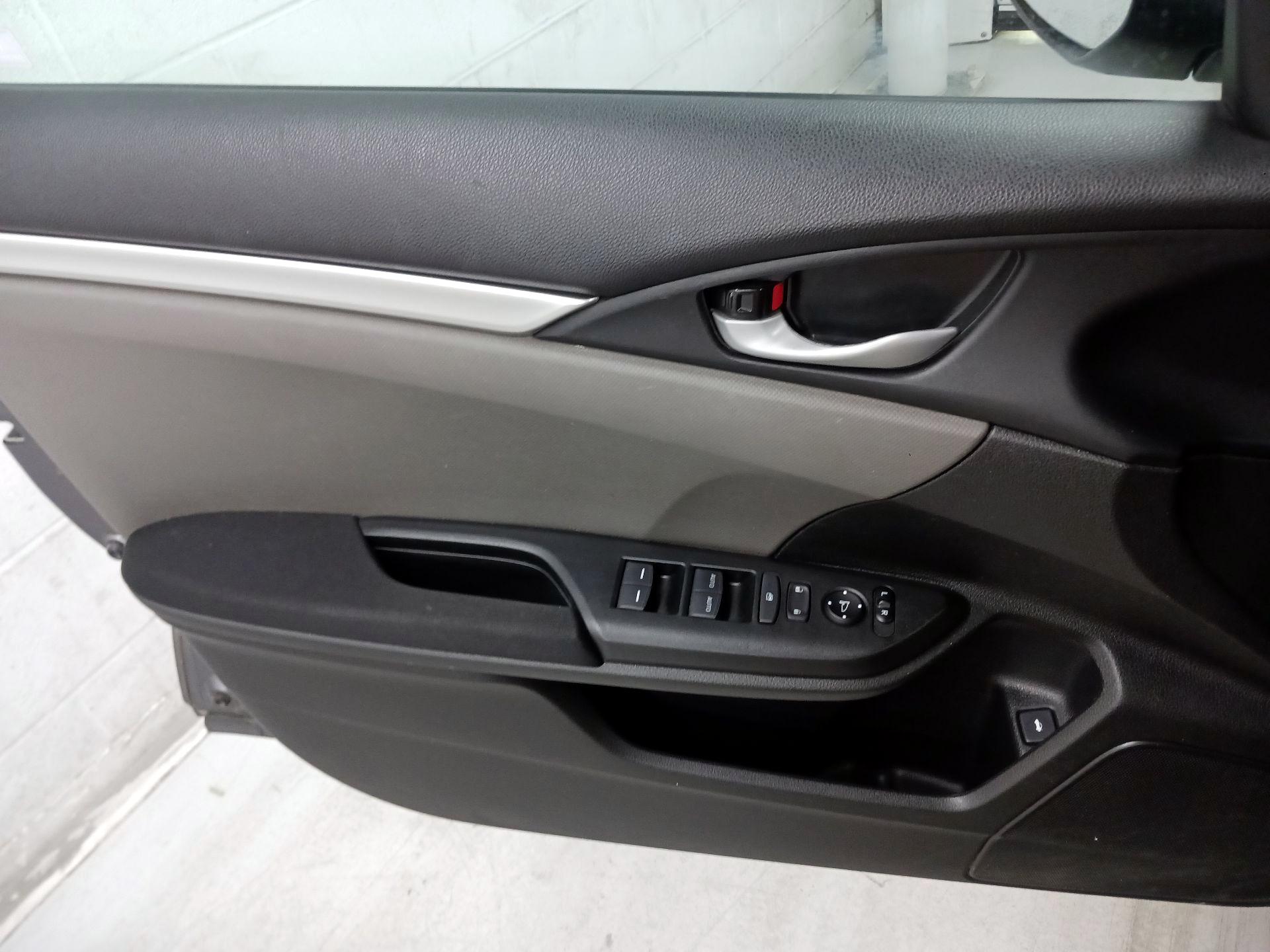 Thumbnail: 2021 Honda Civic - 12