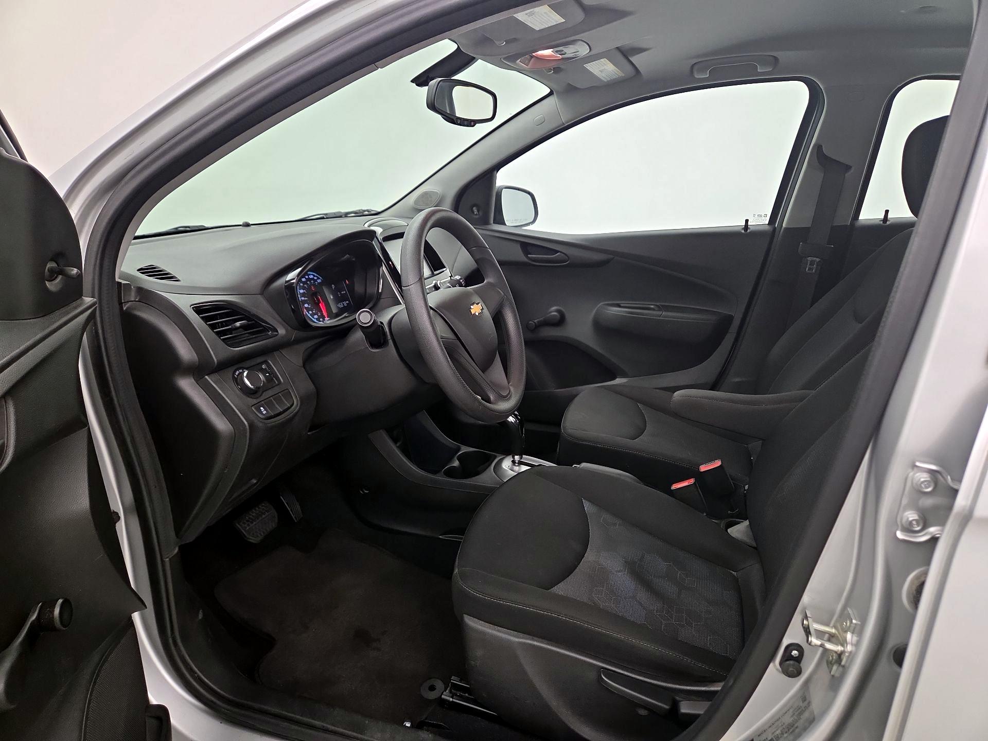 Thumbnail: 2017 Chevrolet Spark - 11
