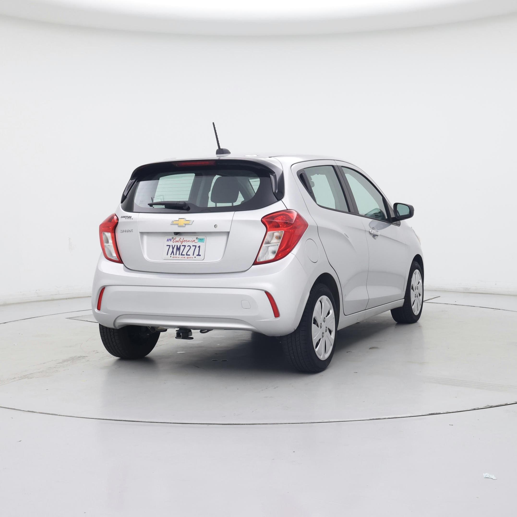 Thumbnail: 2017 Chevrolet Spark - 8
