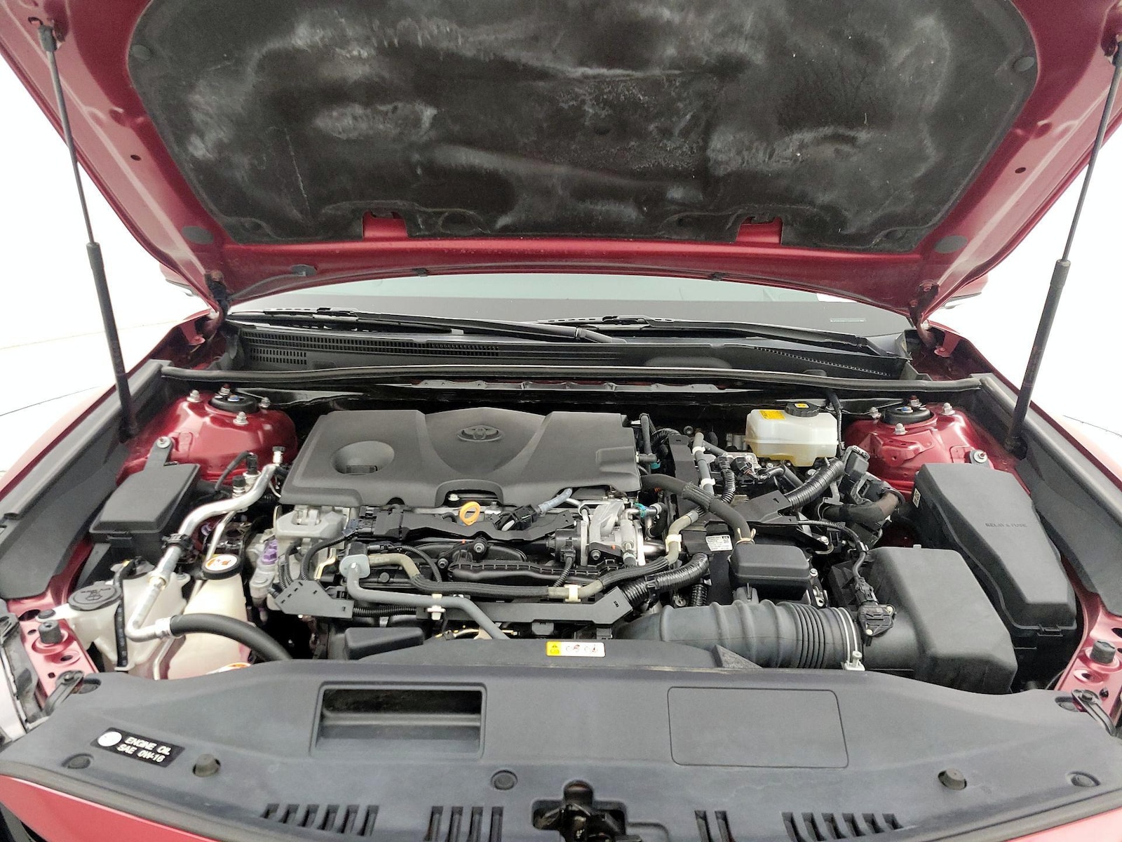 2018 Toyota Camry XLE Hybrid - Photo 22
