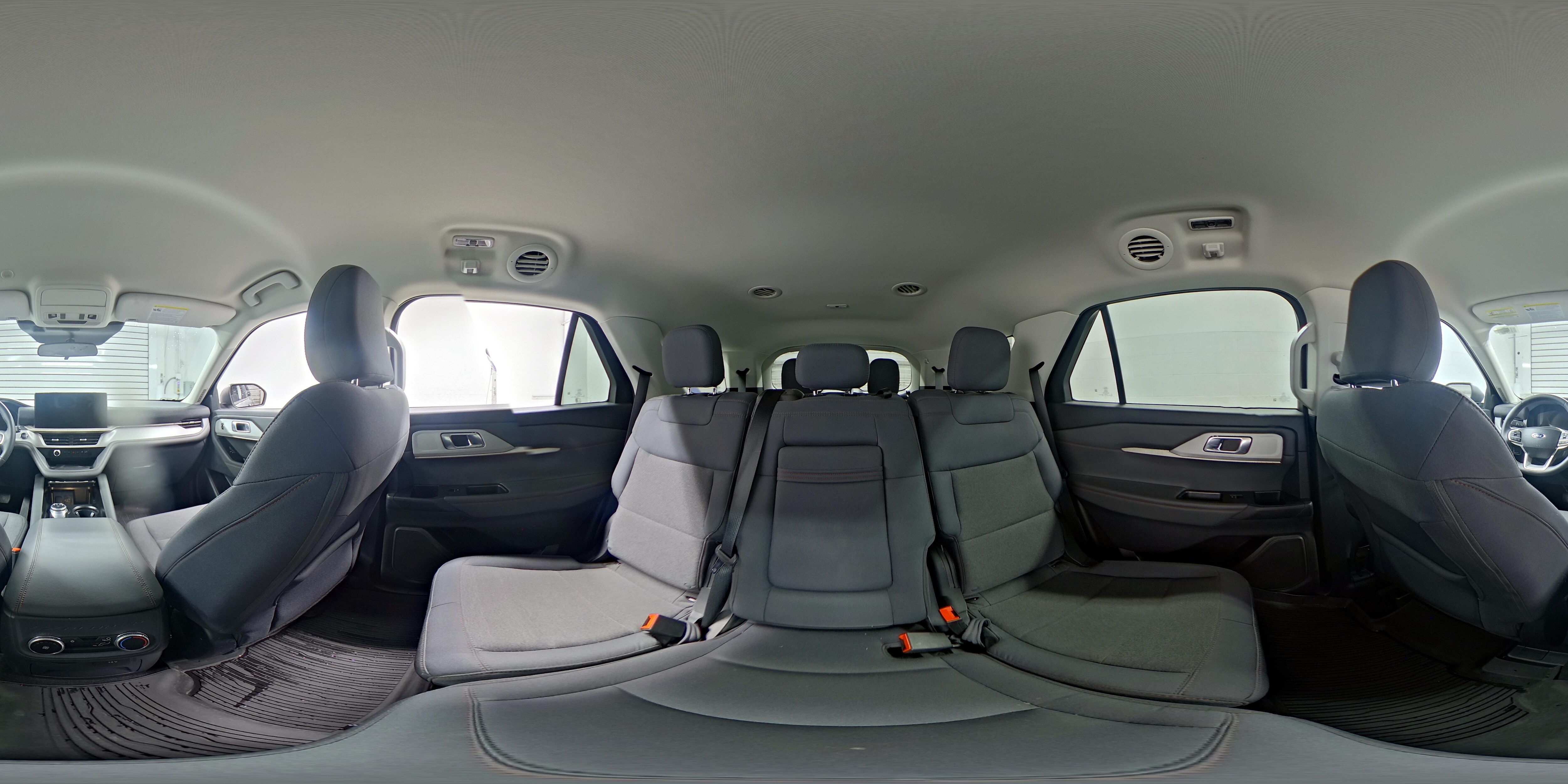 2025 Ford Explorer Active - Photo 23
