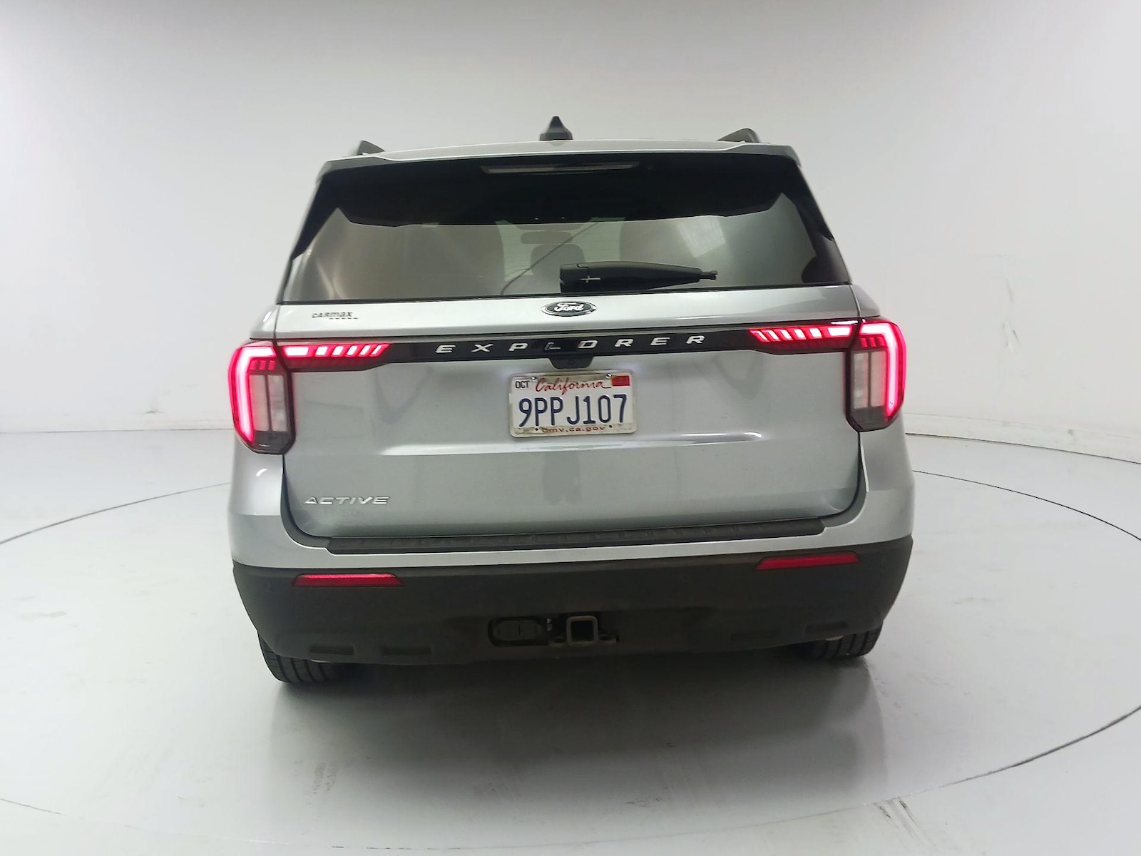 2025 Ford Explorer Active - Photo 6